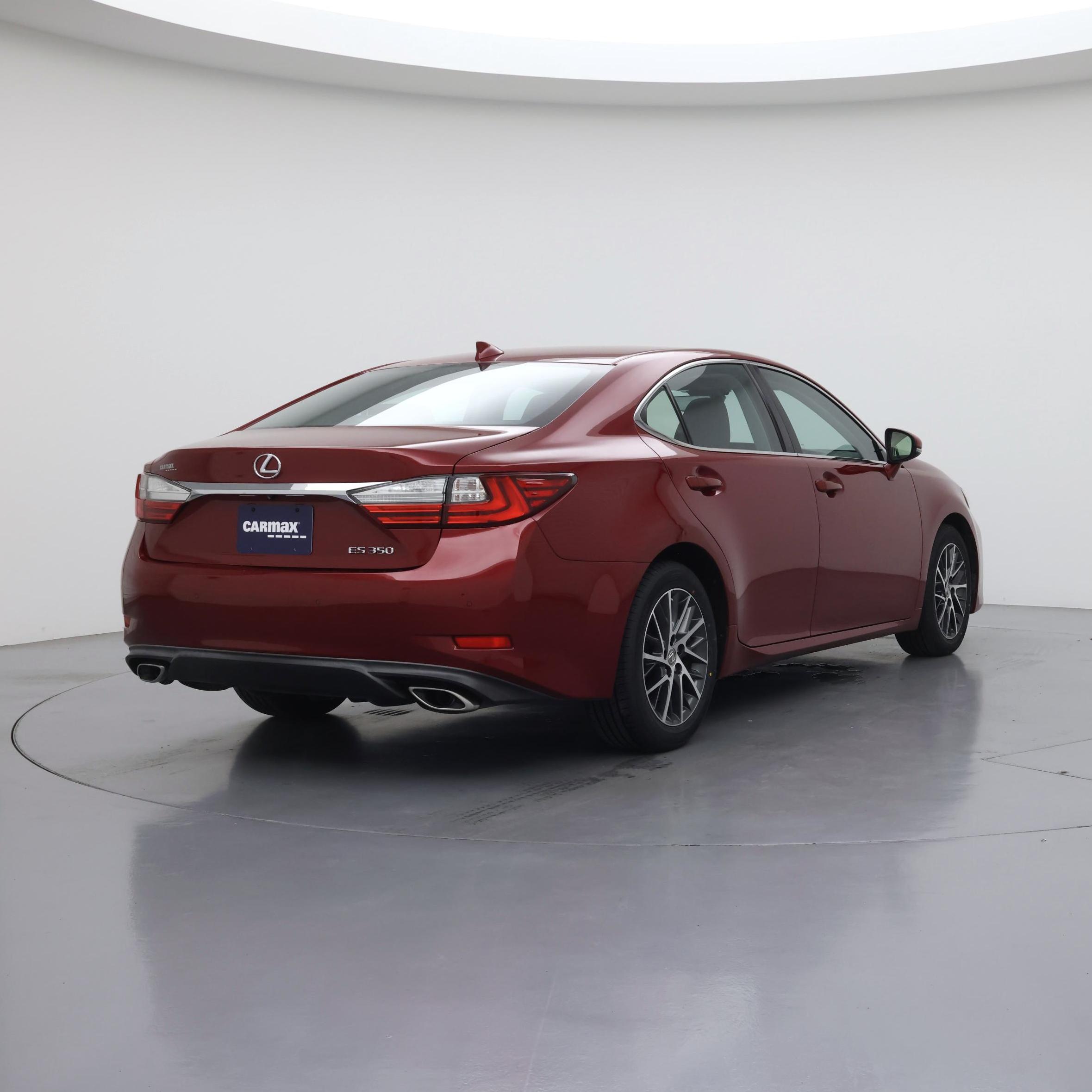 Thumbnail: 2018 Lexus ES - 8