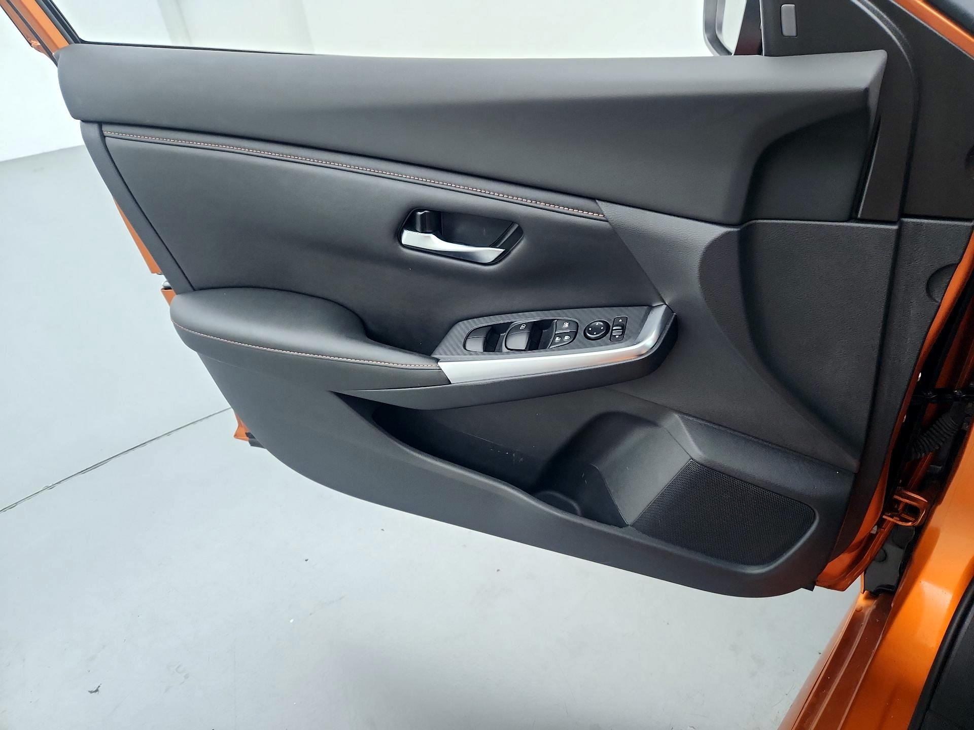 Thumbnail: 2023 Nissan Sentra - 12