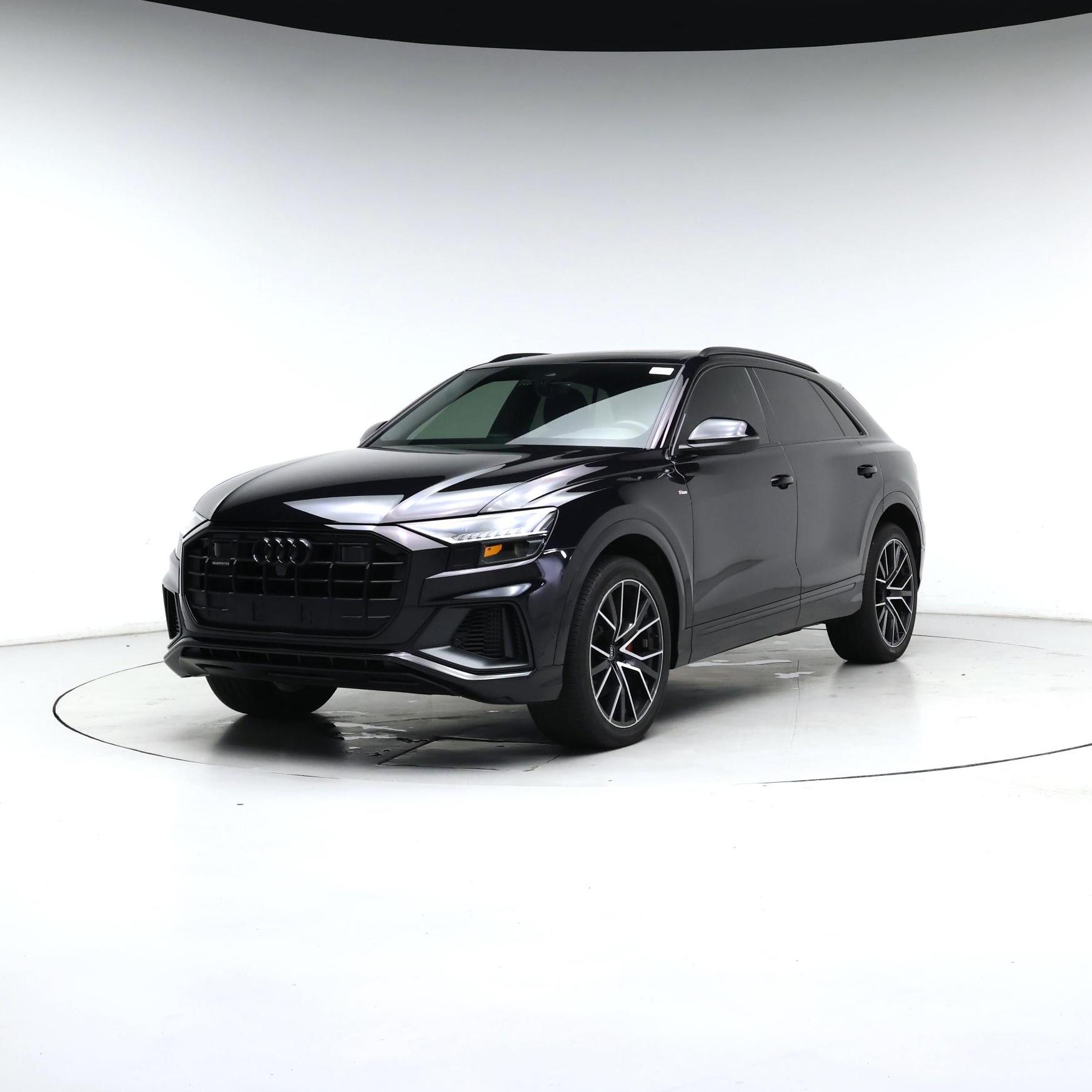 Thumbnail: 2021 Audi Q8 - 4