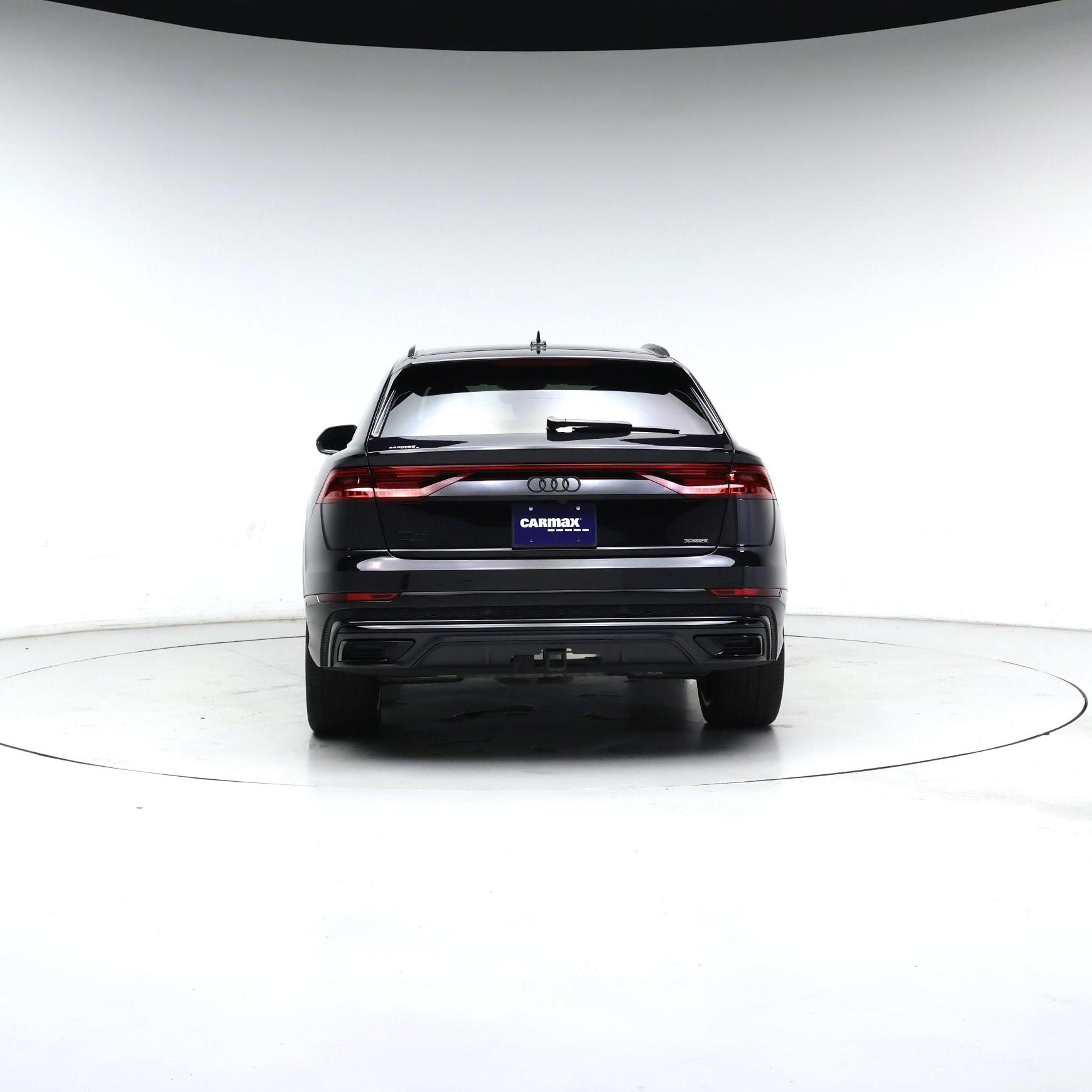 Thumbnail: 2021 Audi Q8 - 6