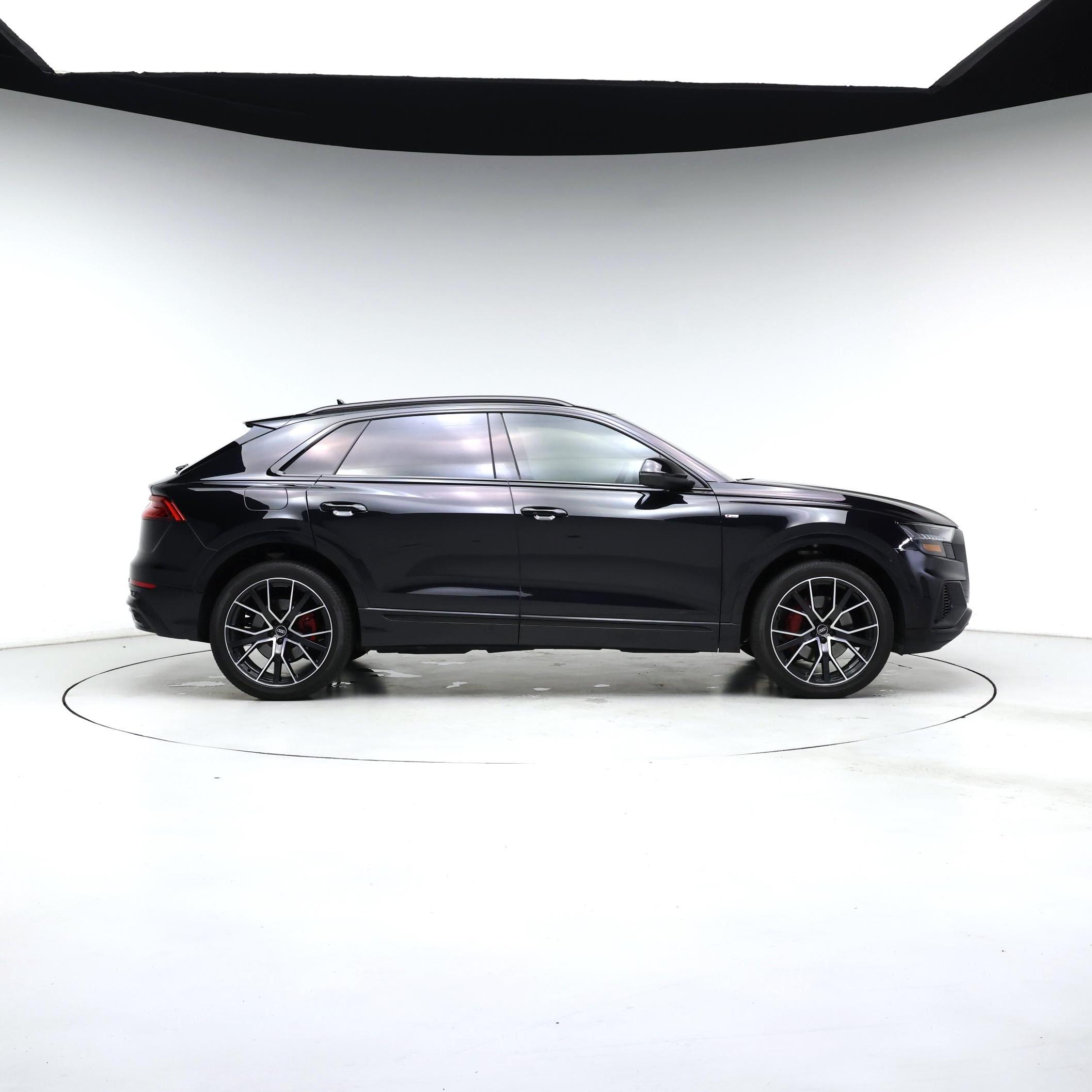 Thumbnail: 2021 Audi Q8 - 7