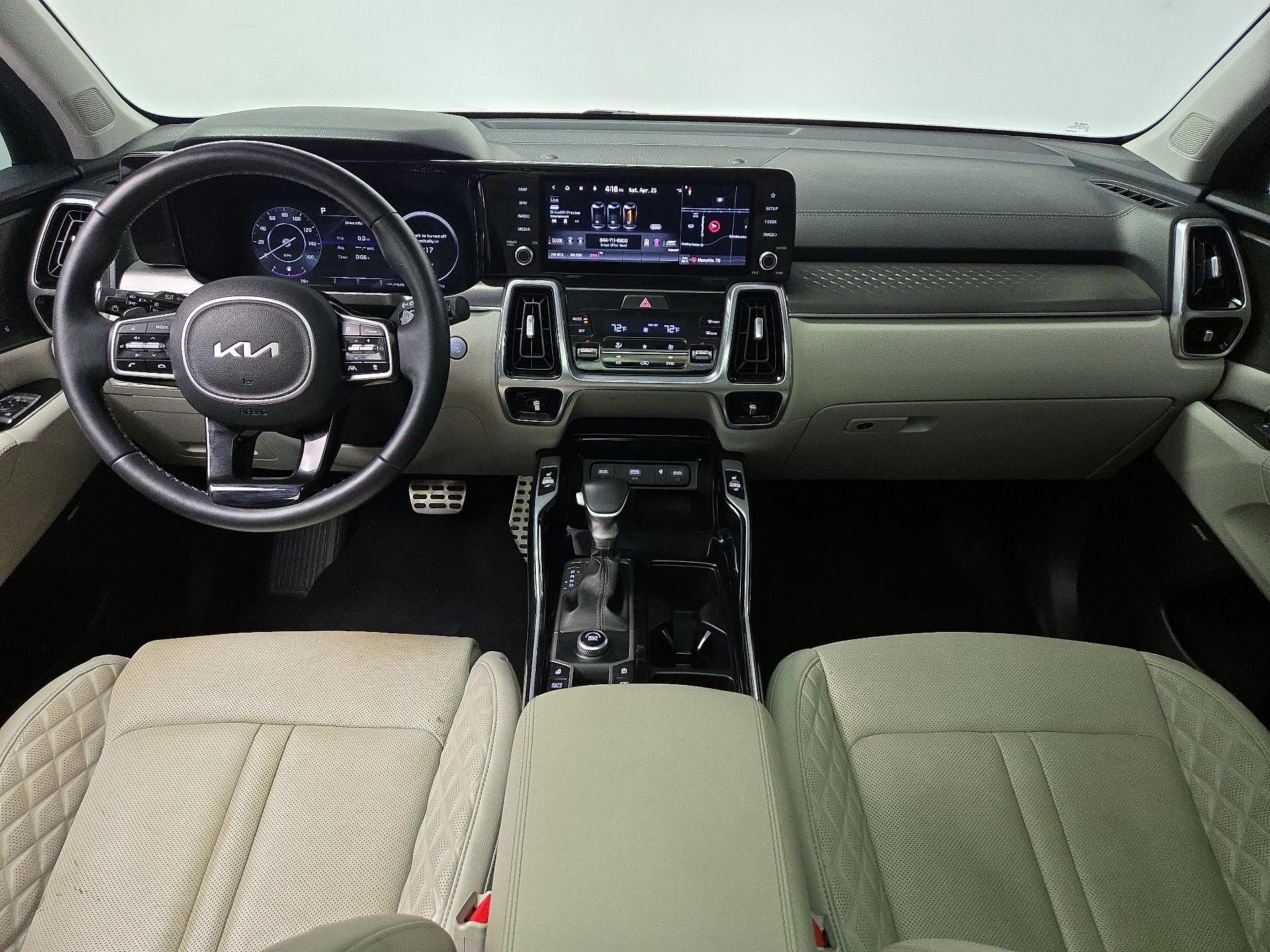 Thumbnail: 2022 Kia Sorento - 9