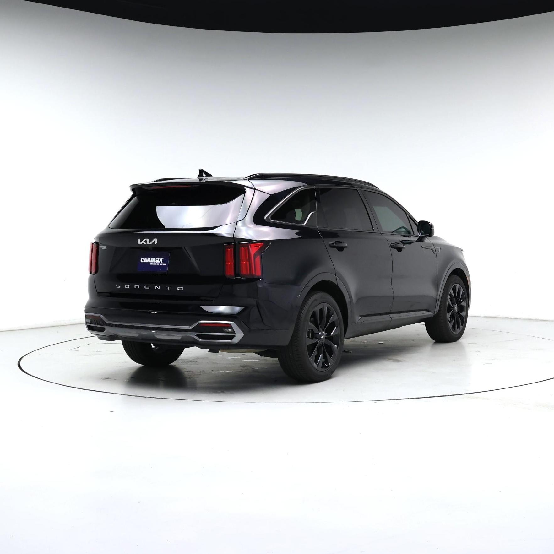 Thumbnail: 2022 Kia Sorento - 8