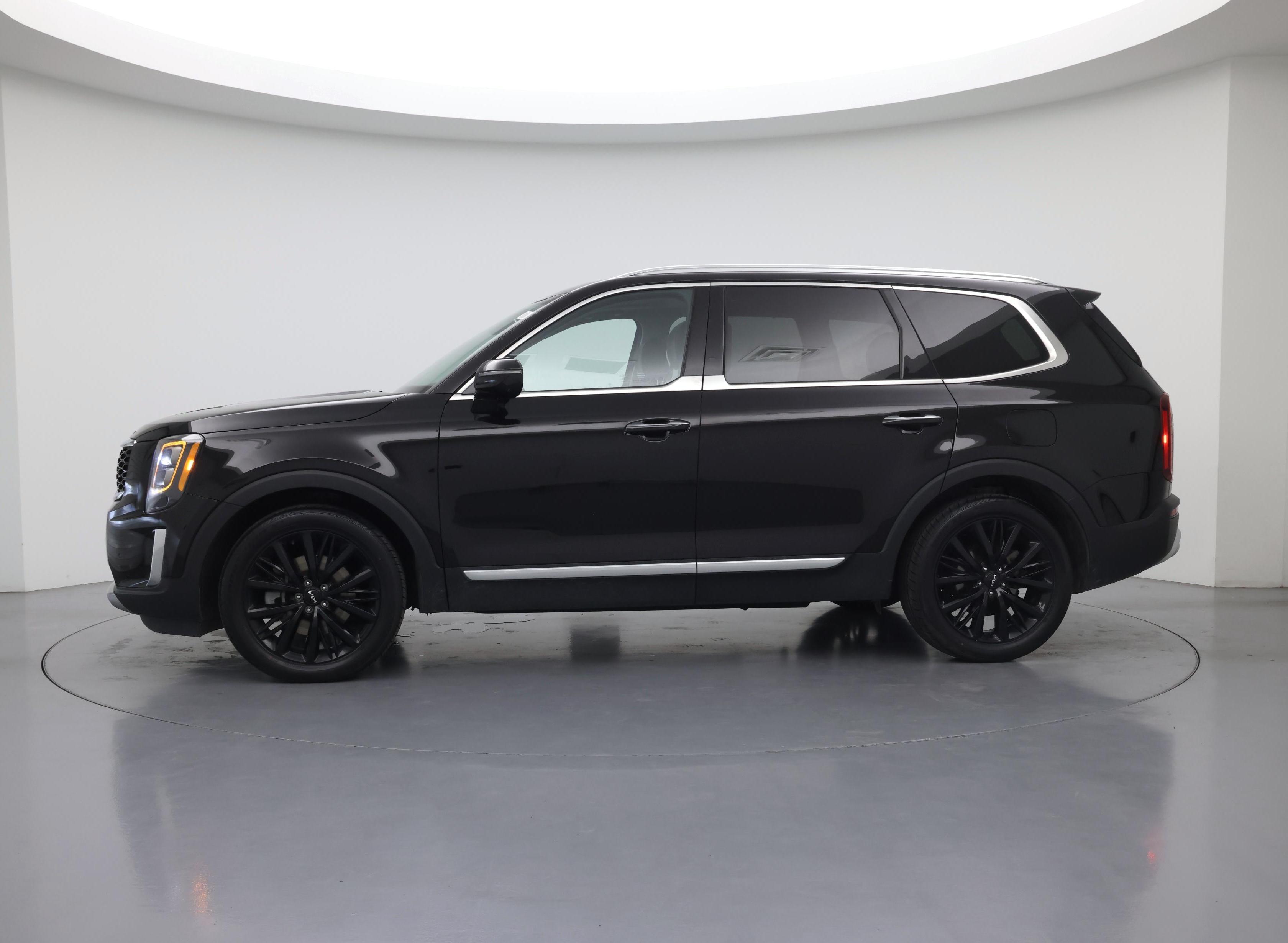 Thumbnail: 2022 Kia Telluride - 3