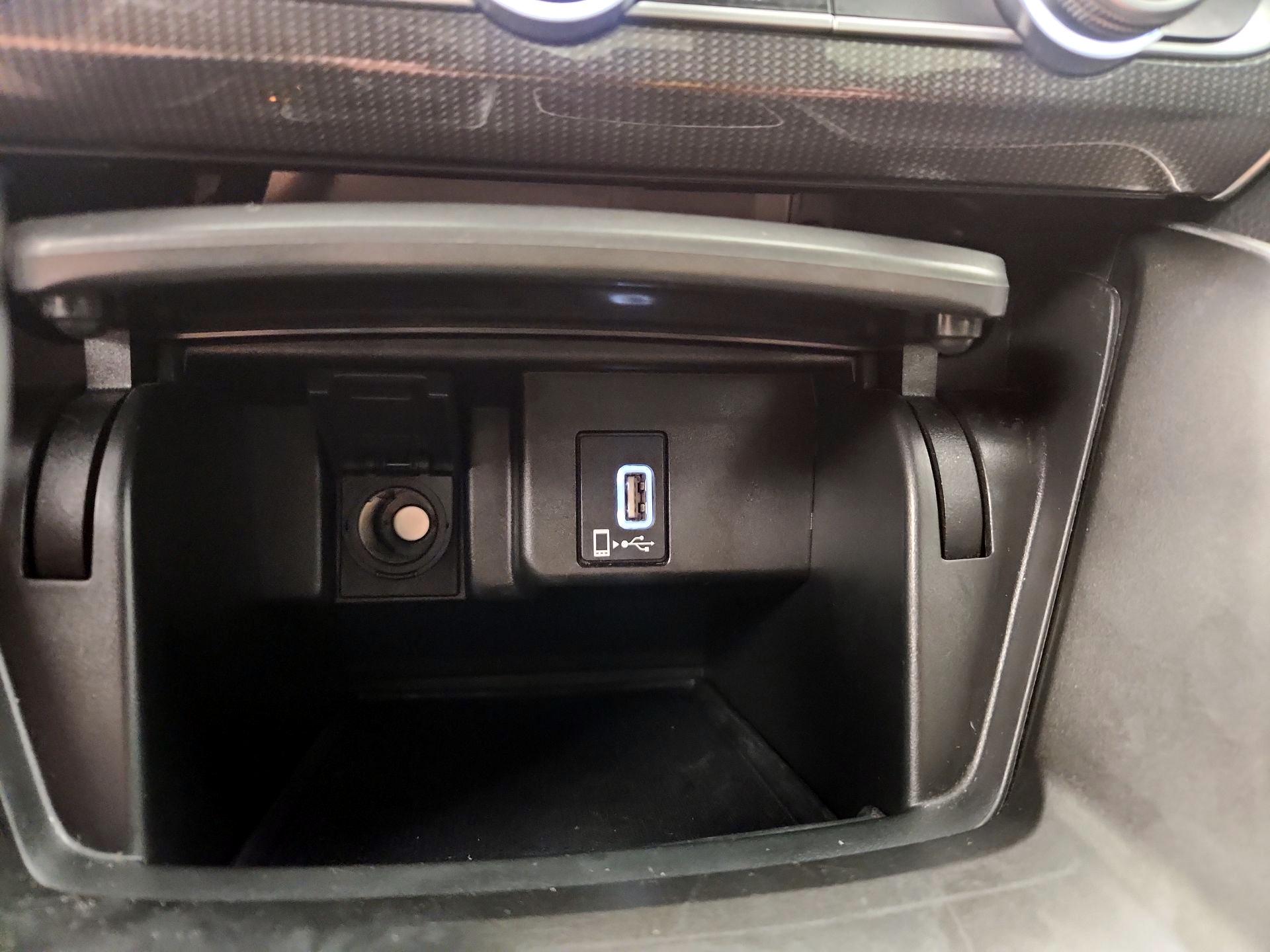 Thumbnail: 2019 Honda Accord - 18