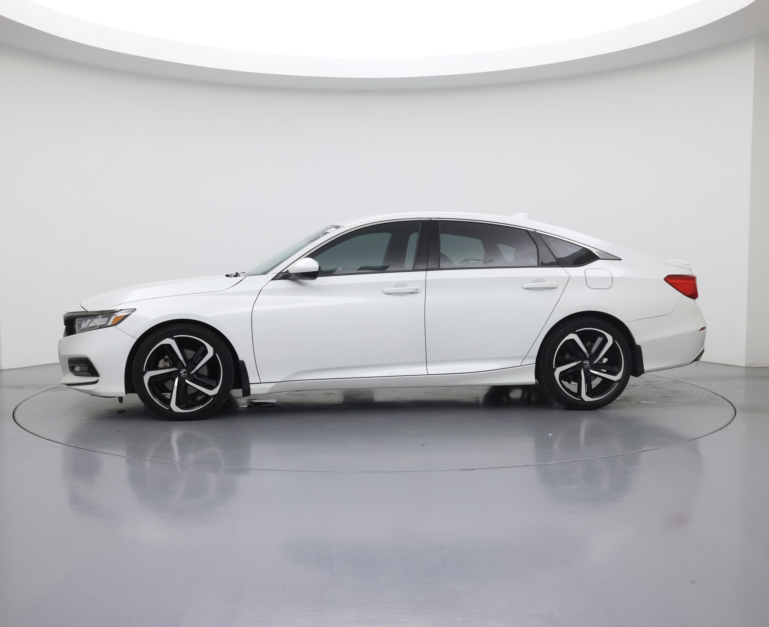 Thumbnail: 2019 Honda Accord - 3