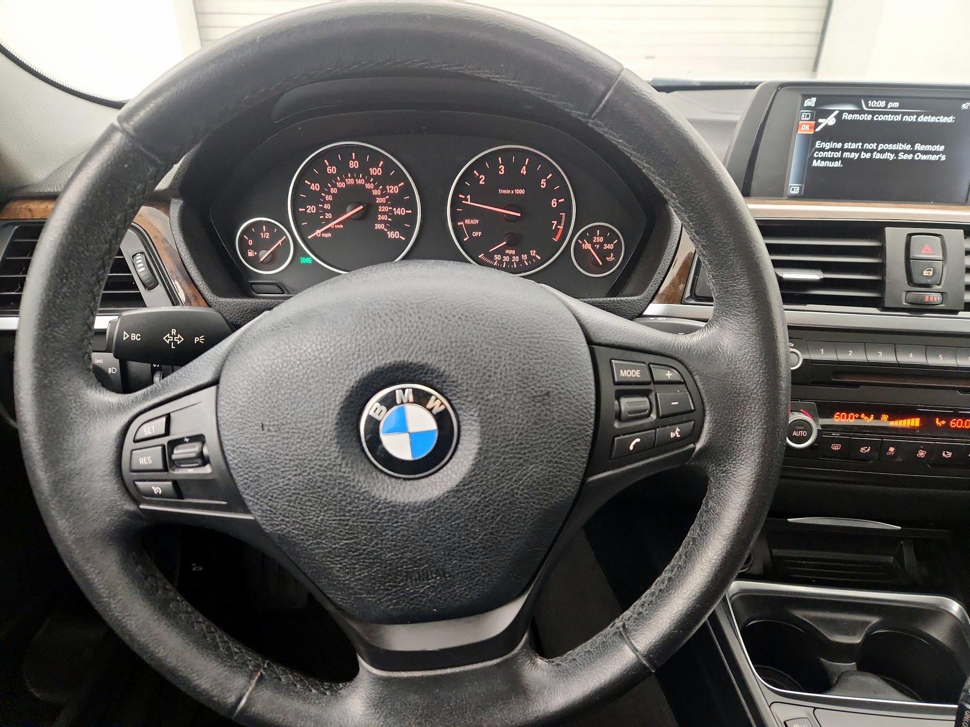 Thumbnail: 2015 BMW 3 Series - 10