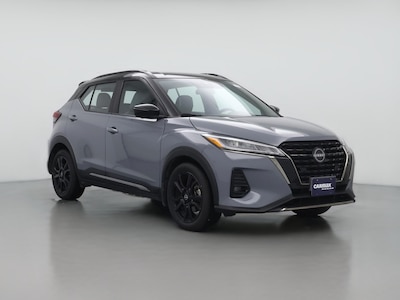 2022 Nissan Kicks SR