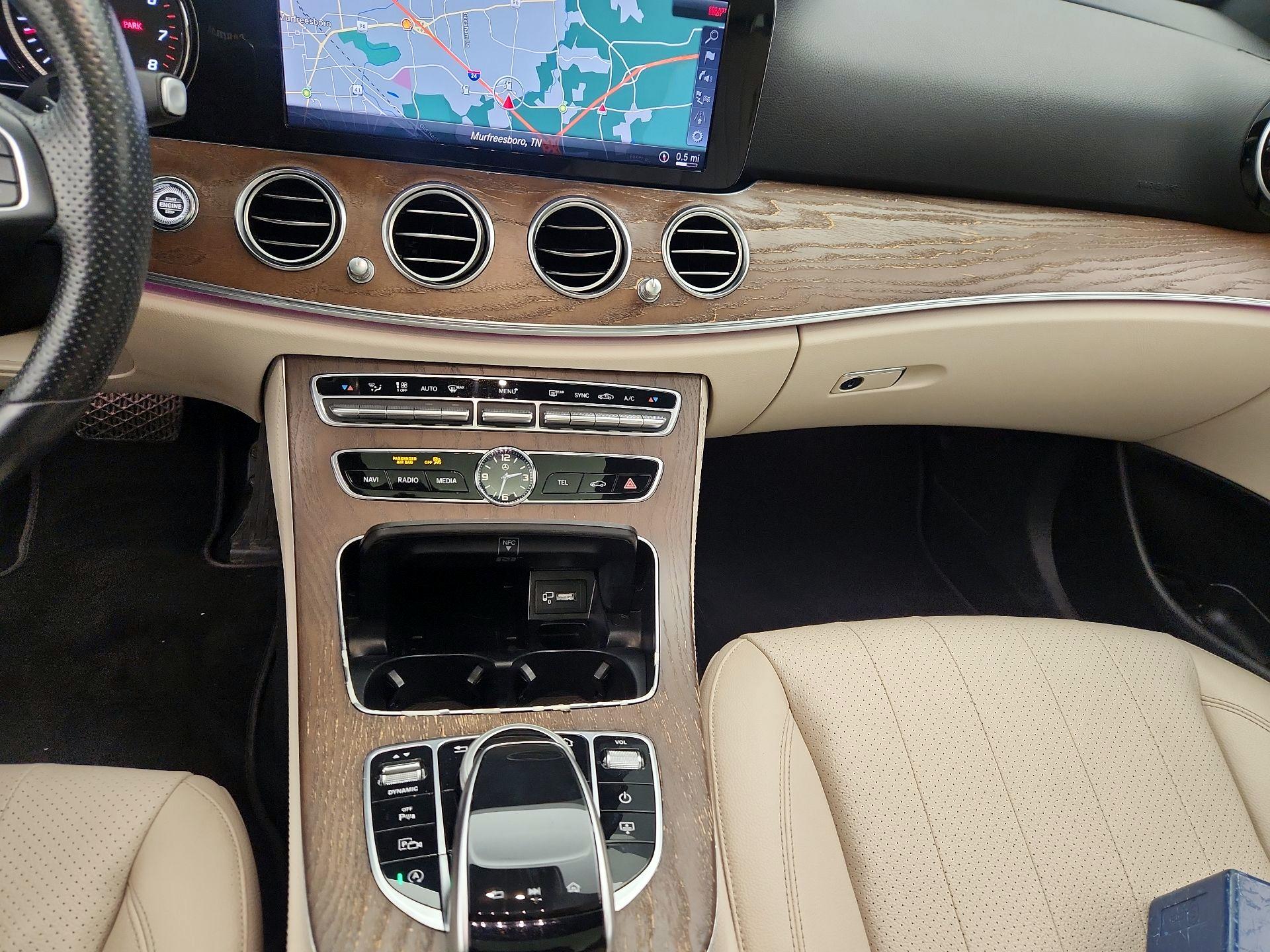 Thumbnail: 2018 Mercedes-Benz E-Class - 16