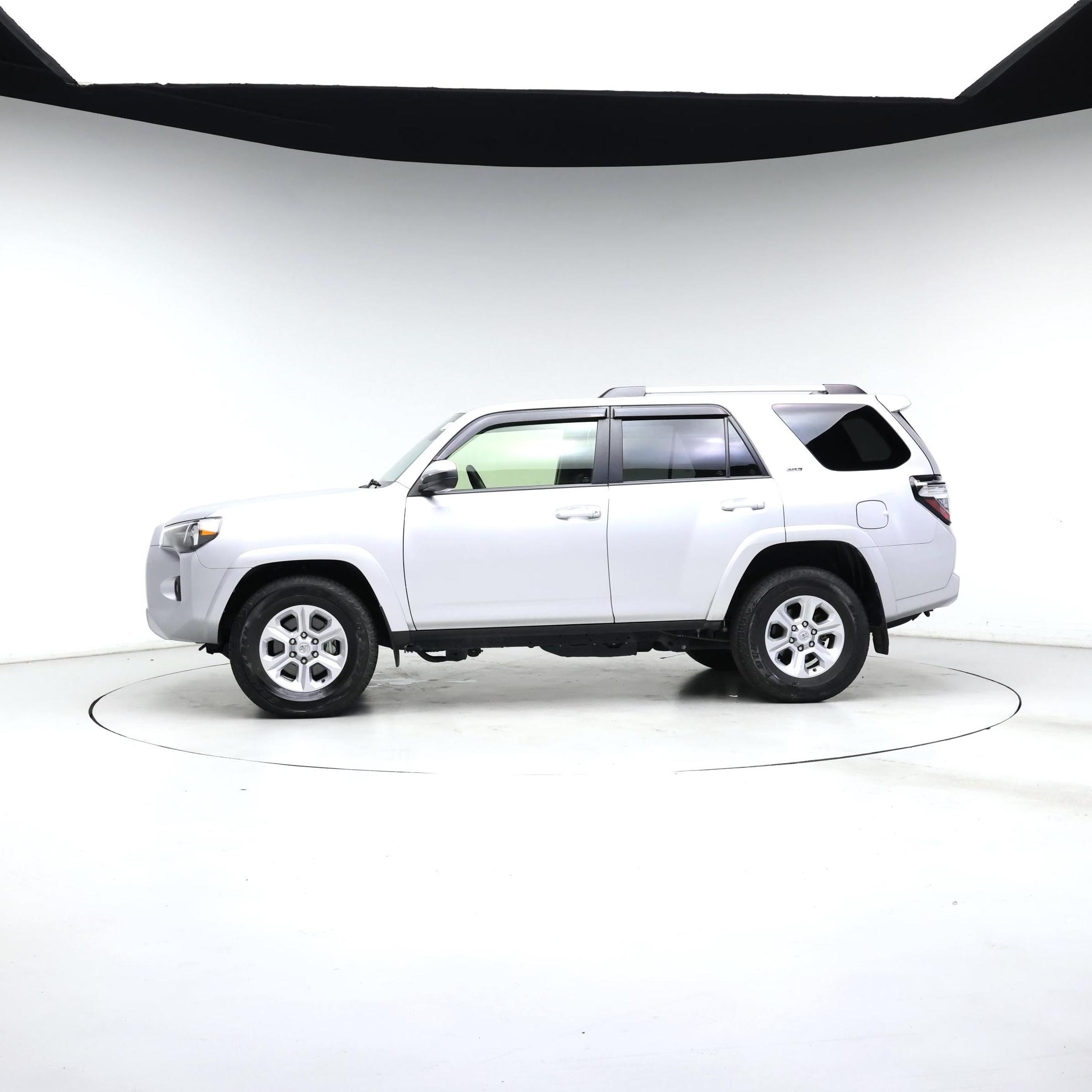 Thumbnail: 2023 Toyota 4Runner - 3