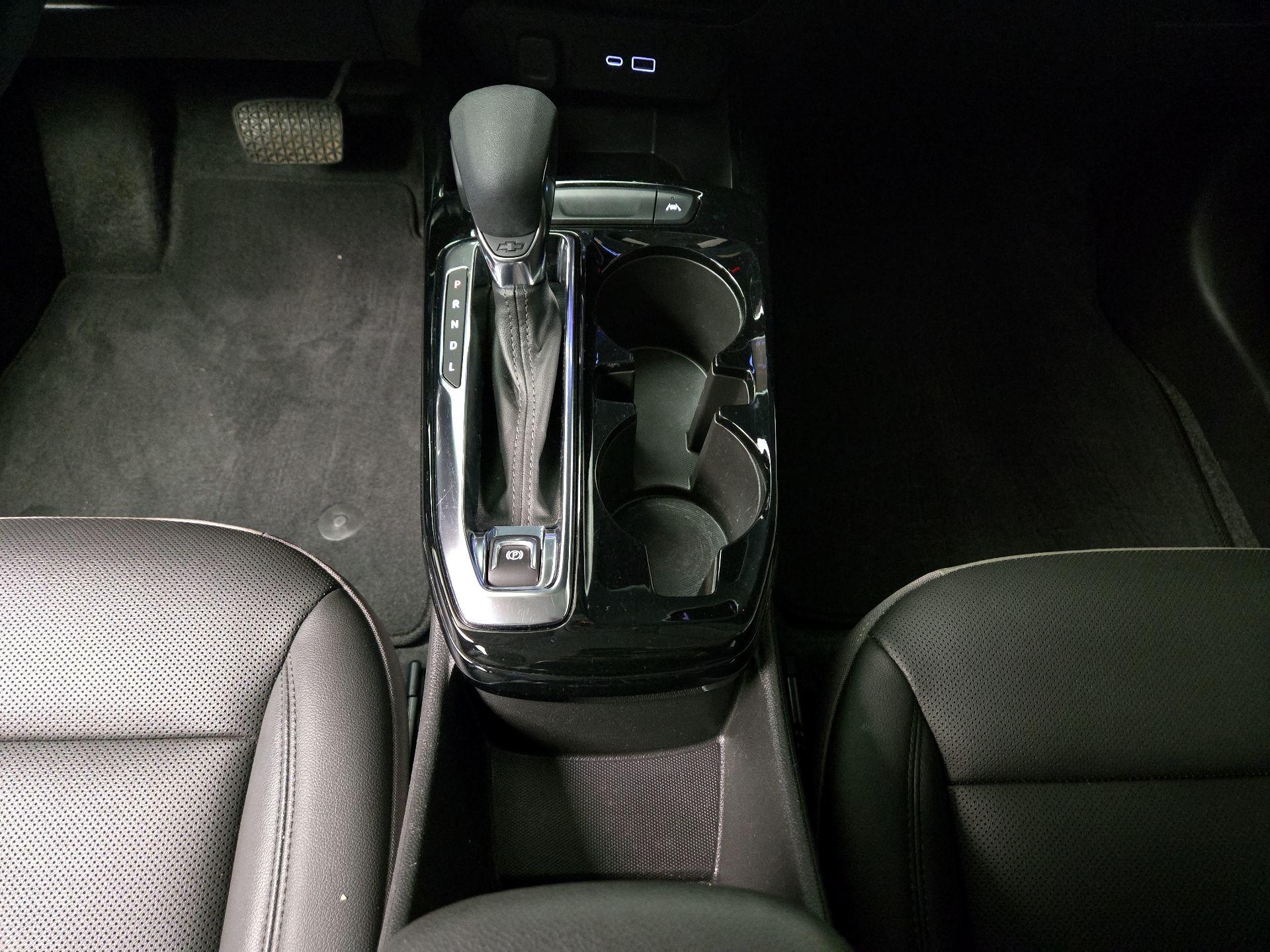 Thumbnail: 2025 Chevrolet Trax - 17