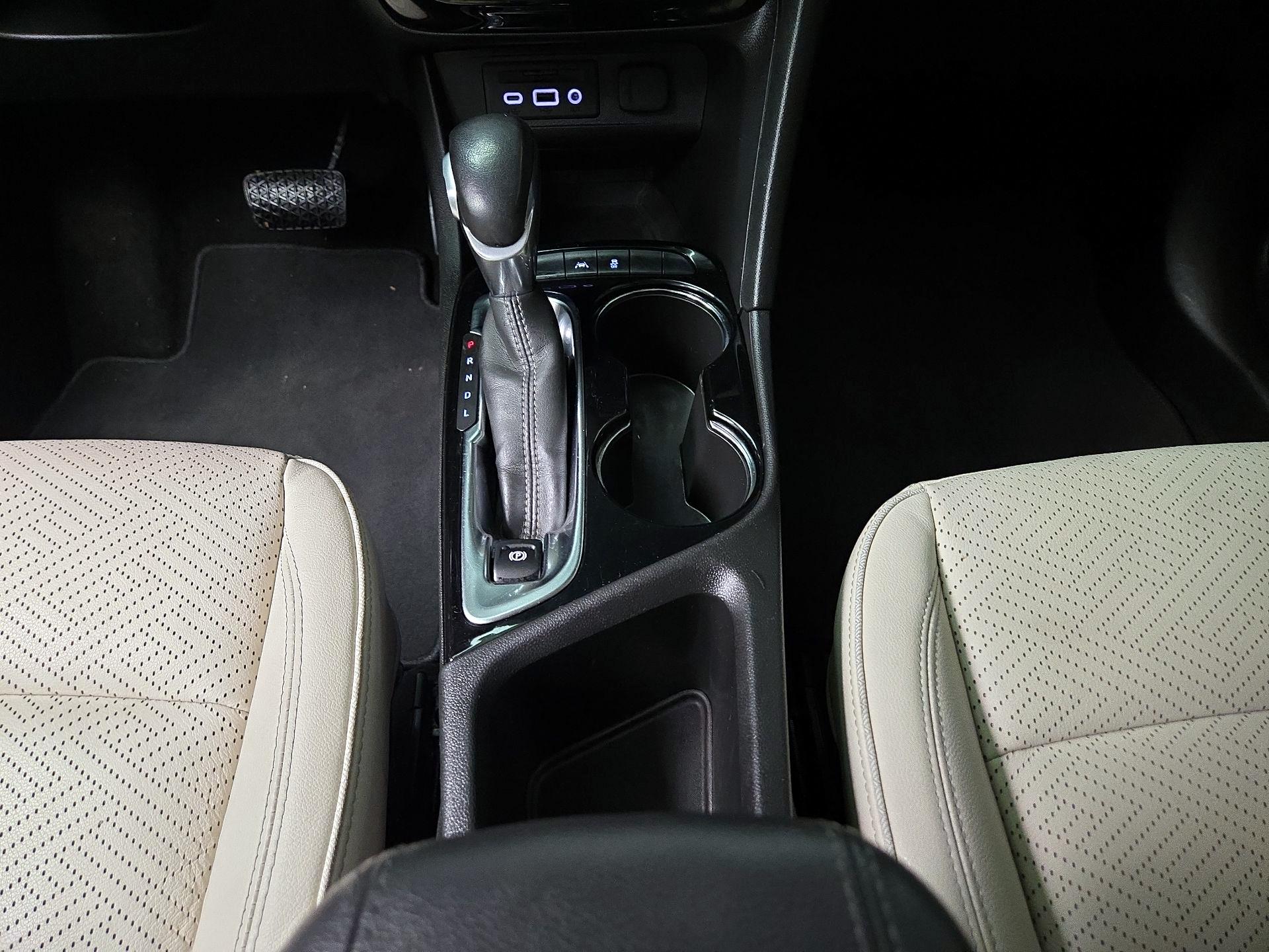 Thumbnail: 2022 Buick Encore GX - 18