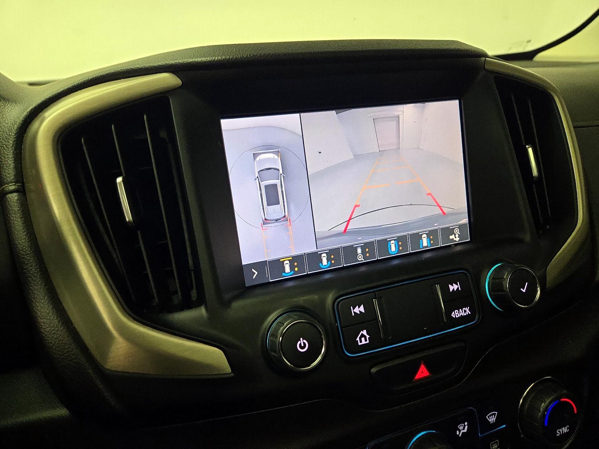 Thumbnail: 2020 GMC Terrain - 15