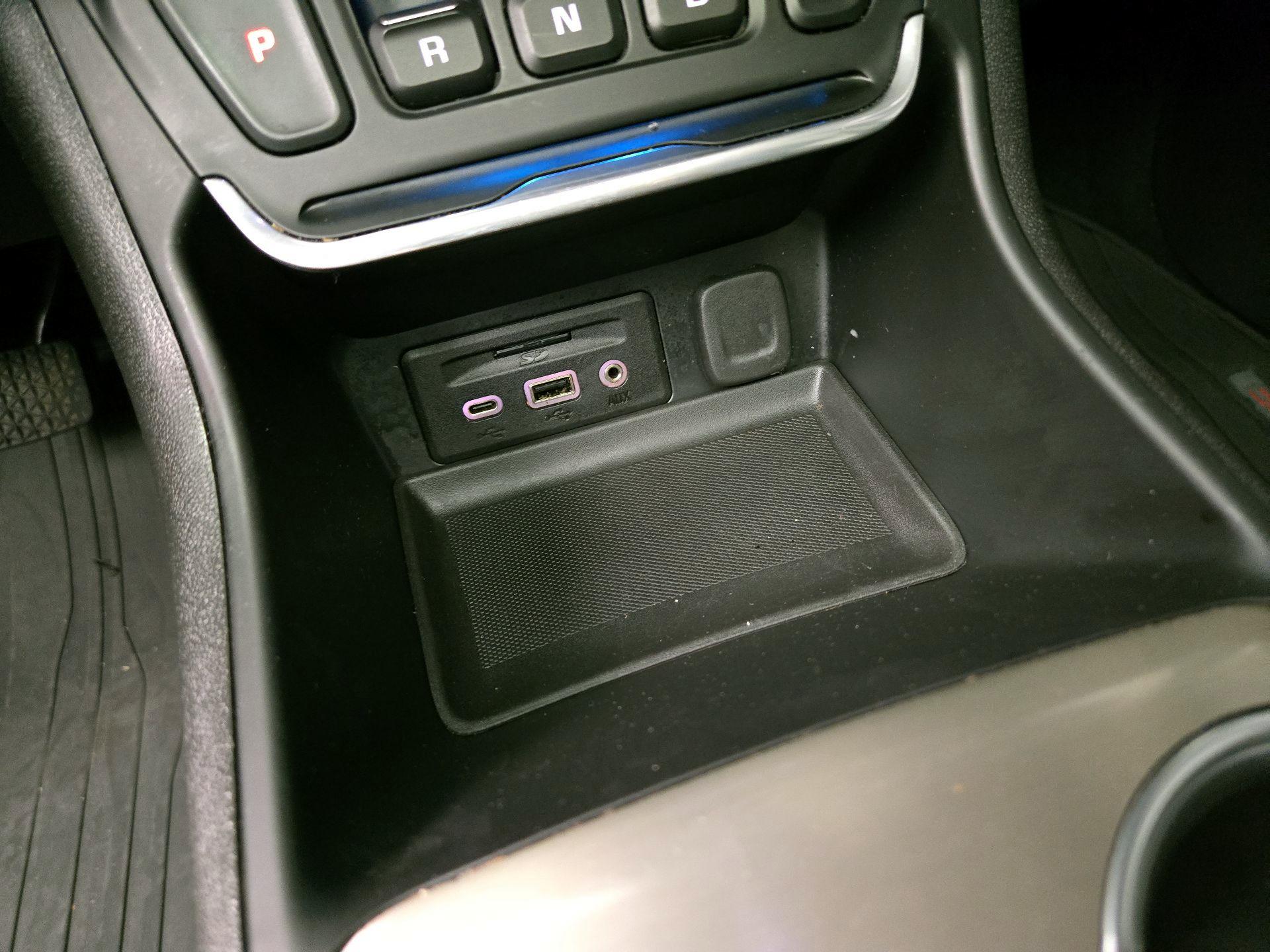 Thumbnail: 2020 GMC Terrain - 19