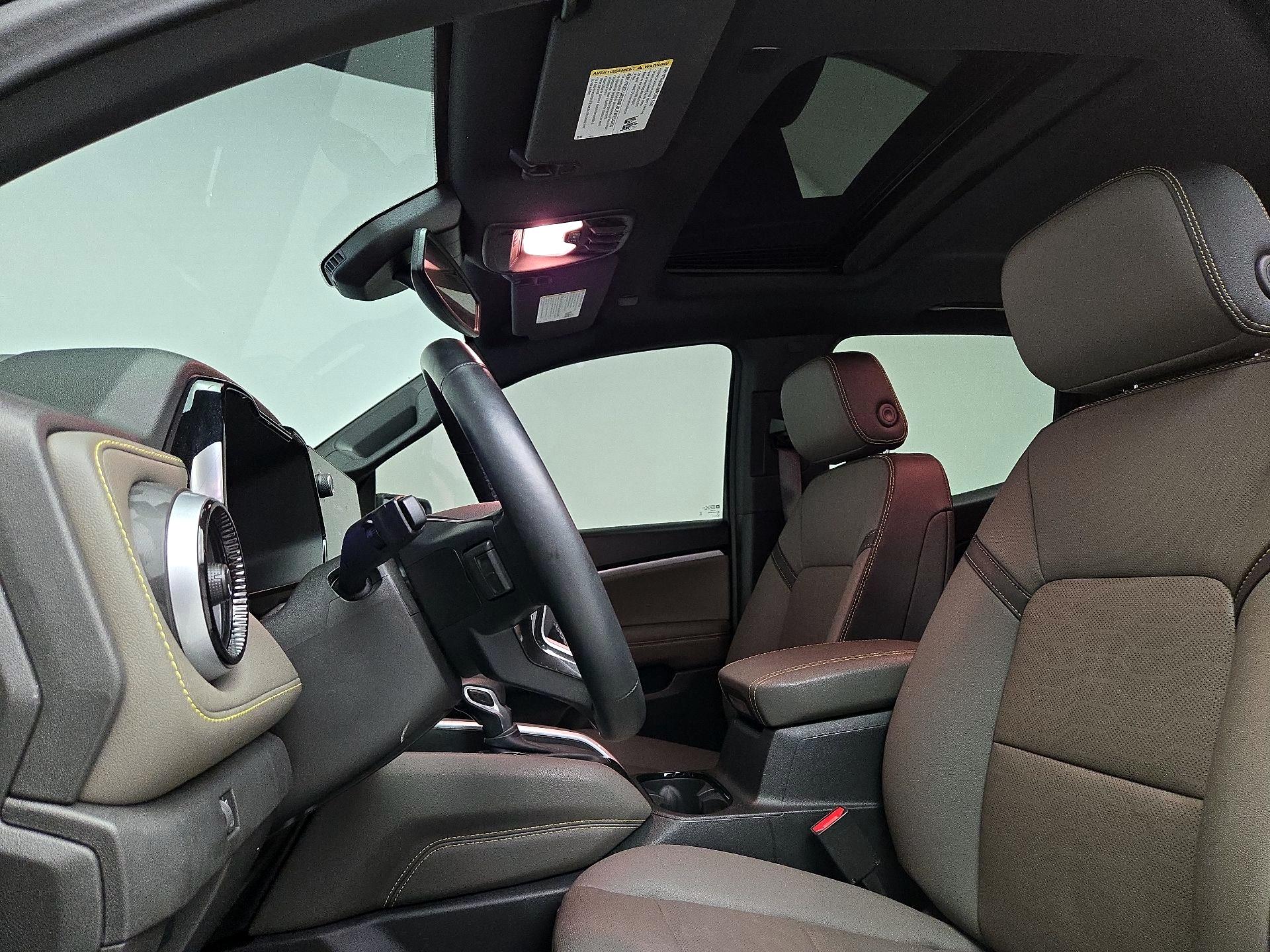 Thumbnail: 2024 Chevrolet Colorado - 20