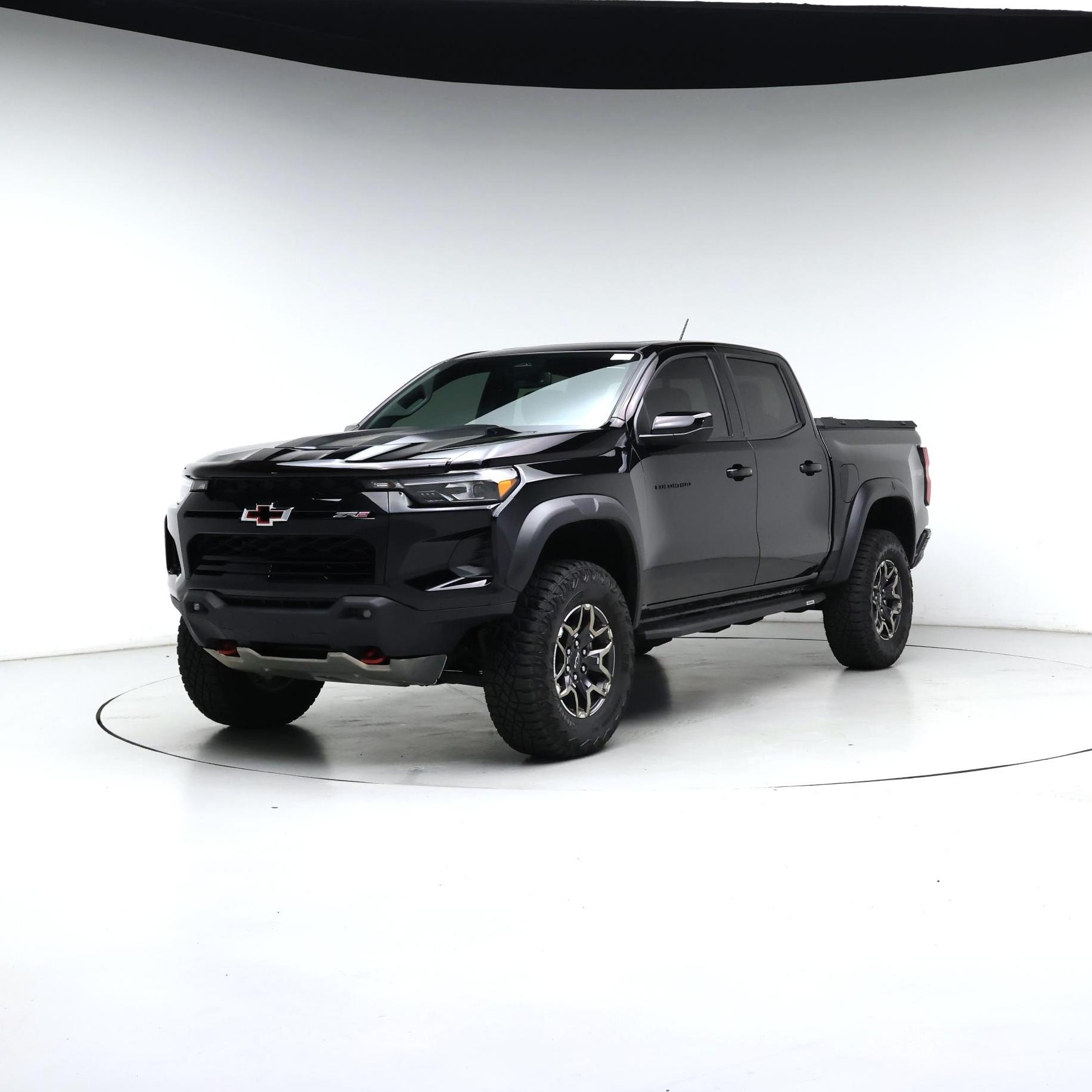 Thumbnail: 2024 Chevrolet Colorado - 4