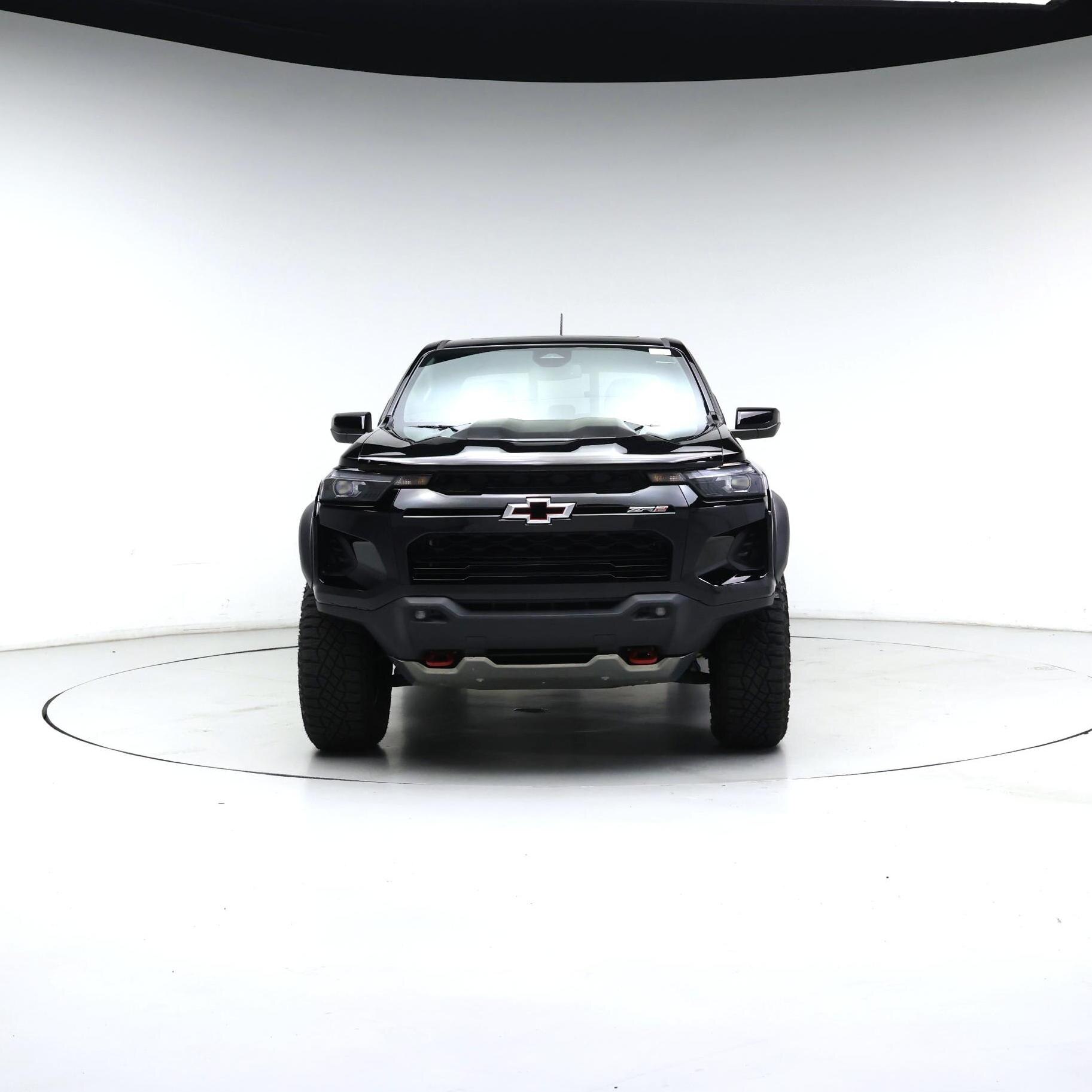 Thumbnail: 2024 Chevrolet Colorado - 5