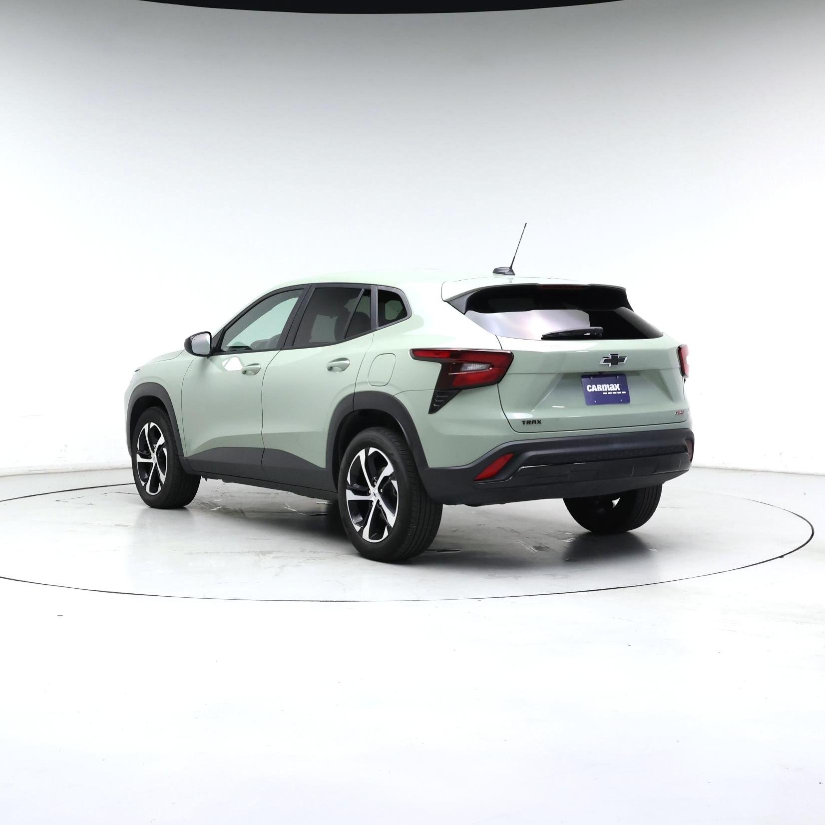 Thumbnail: 2024 Chevrolet Trax - 2