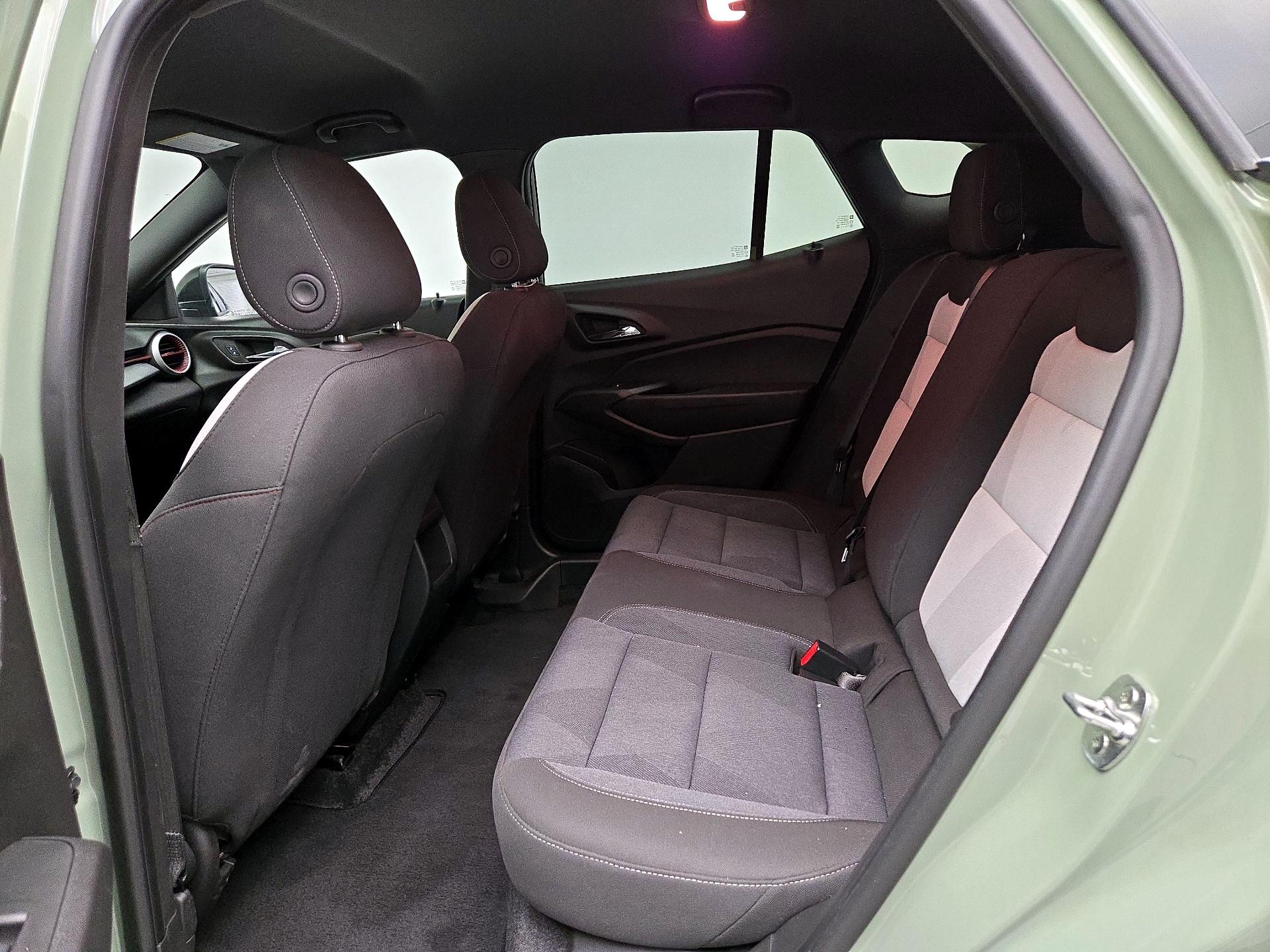 Thumbnail: 2024 Chevrolet Trax - 19