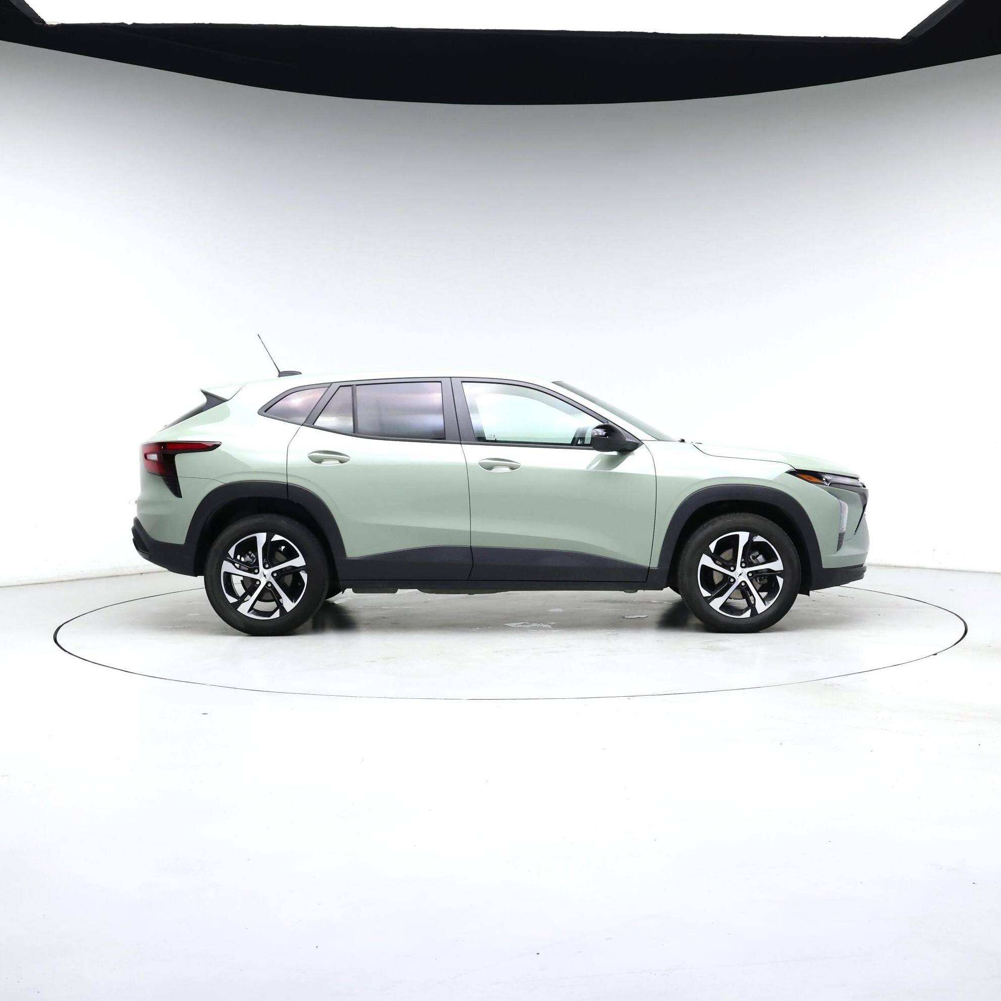 Thumbnail: 2024 Chevrolet Trax - 7