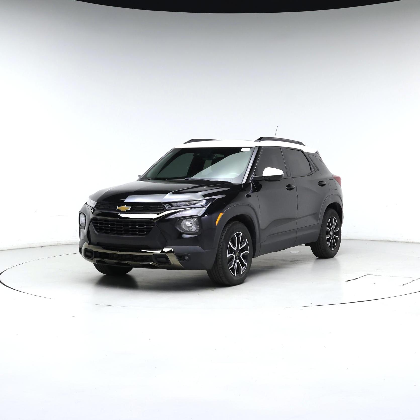 Thumbnail: 2023 Chevrolet TrailBlazer - 4