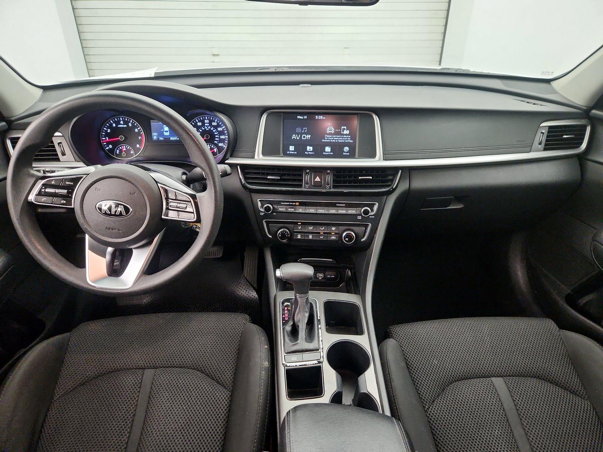 Thumbnail: 2019 Kia Optima - 9