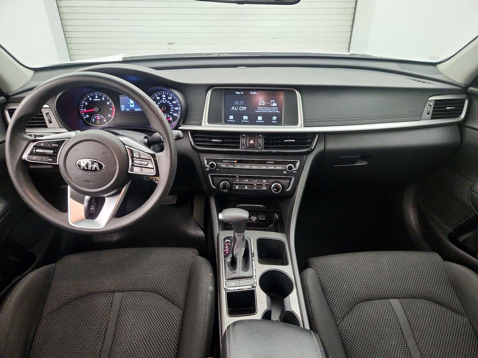 Apple CarPlay® & Android Auto™