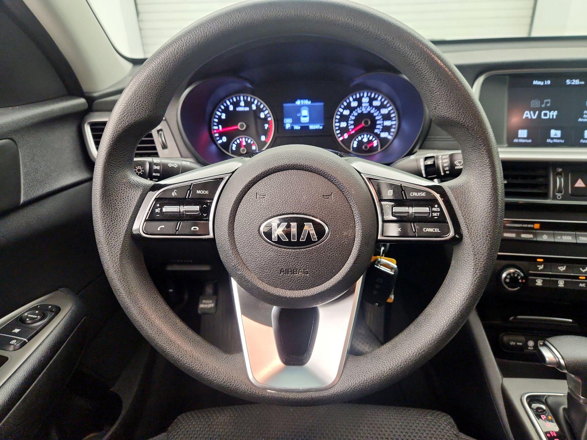 Thumbnail: 2019 Kia Optima - 10