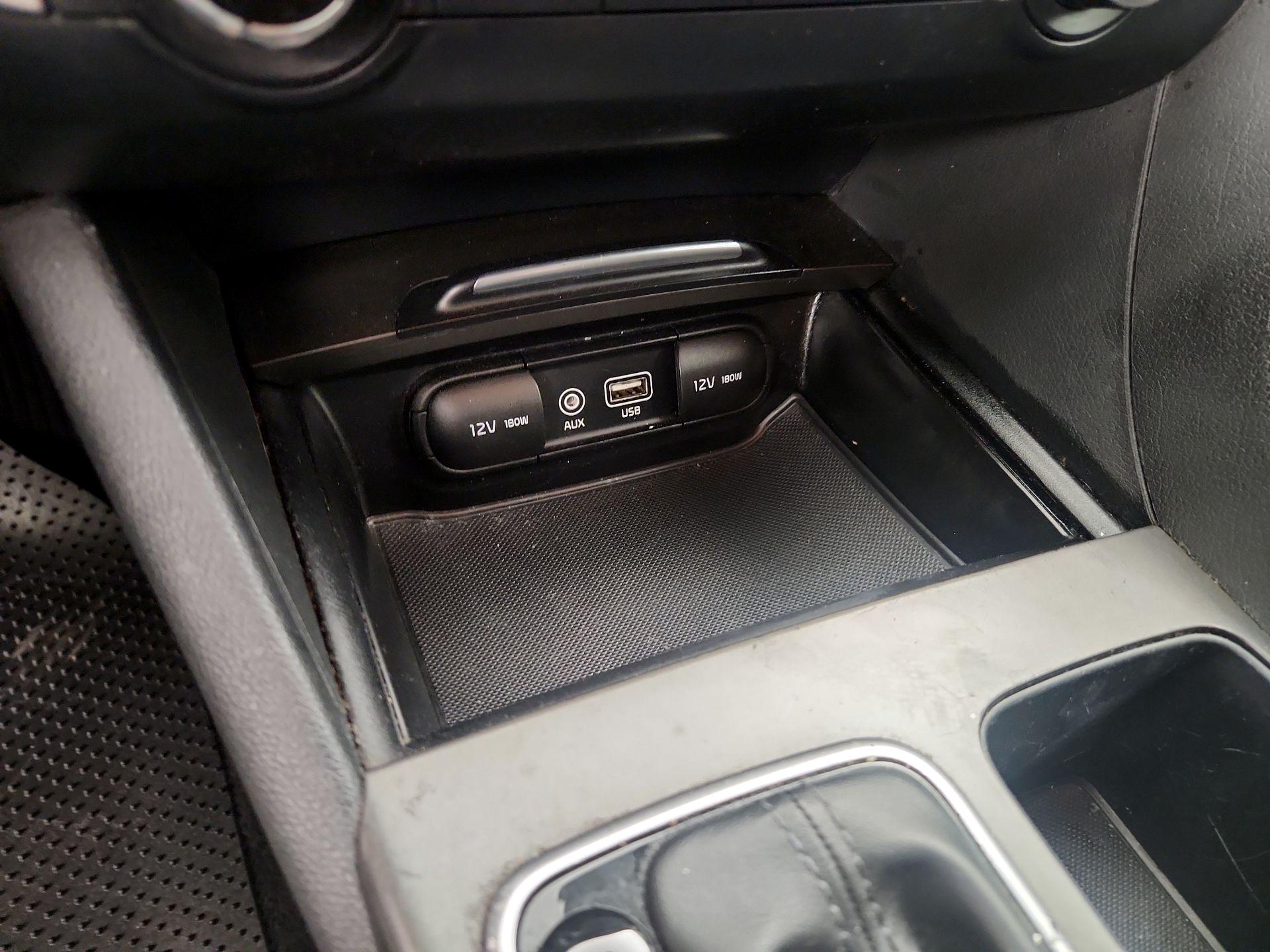 Thumbnail: 2019 Kia Optima - 18