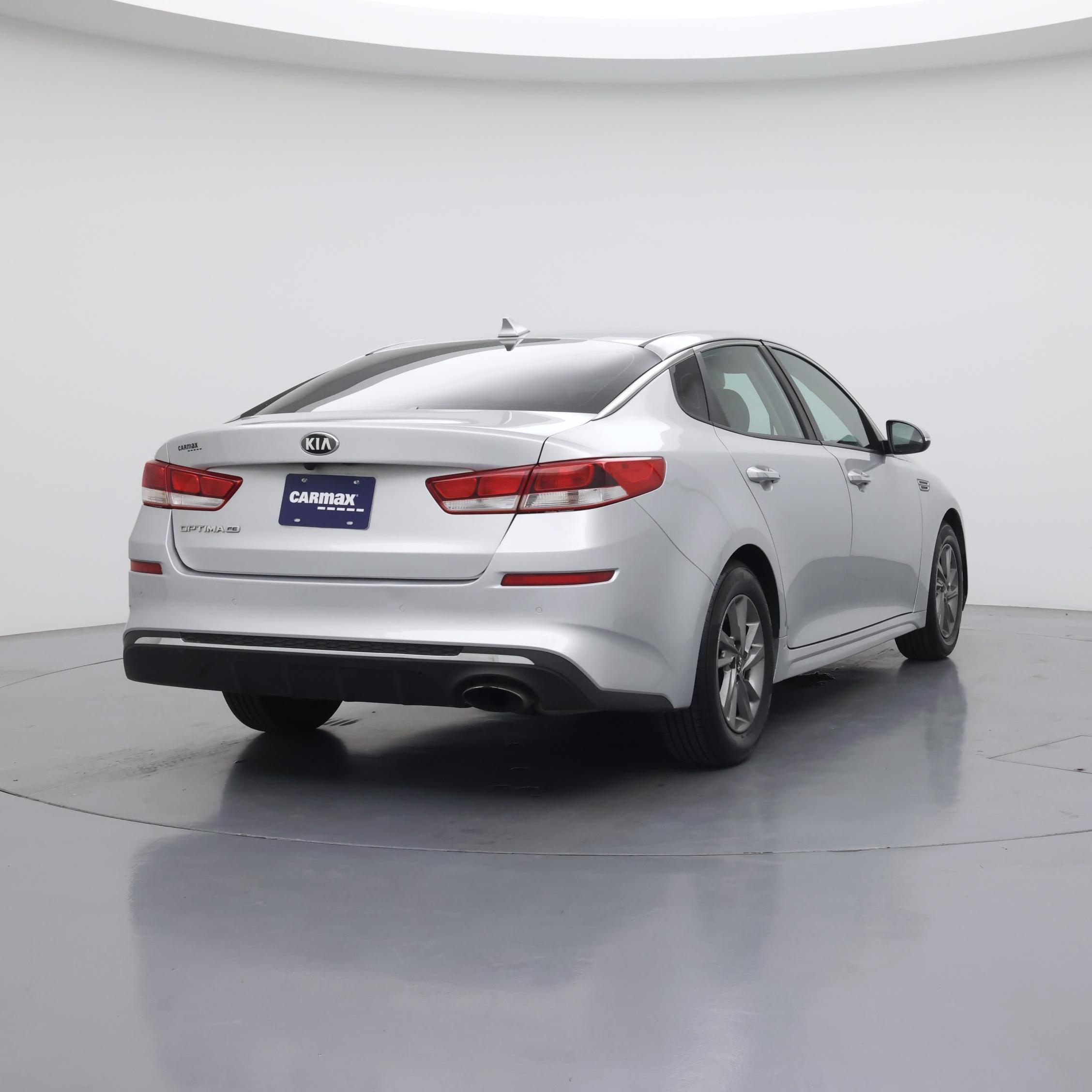 Thumbnail: 2019 Kia Optima - 8