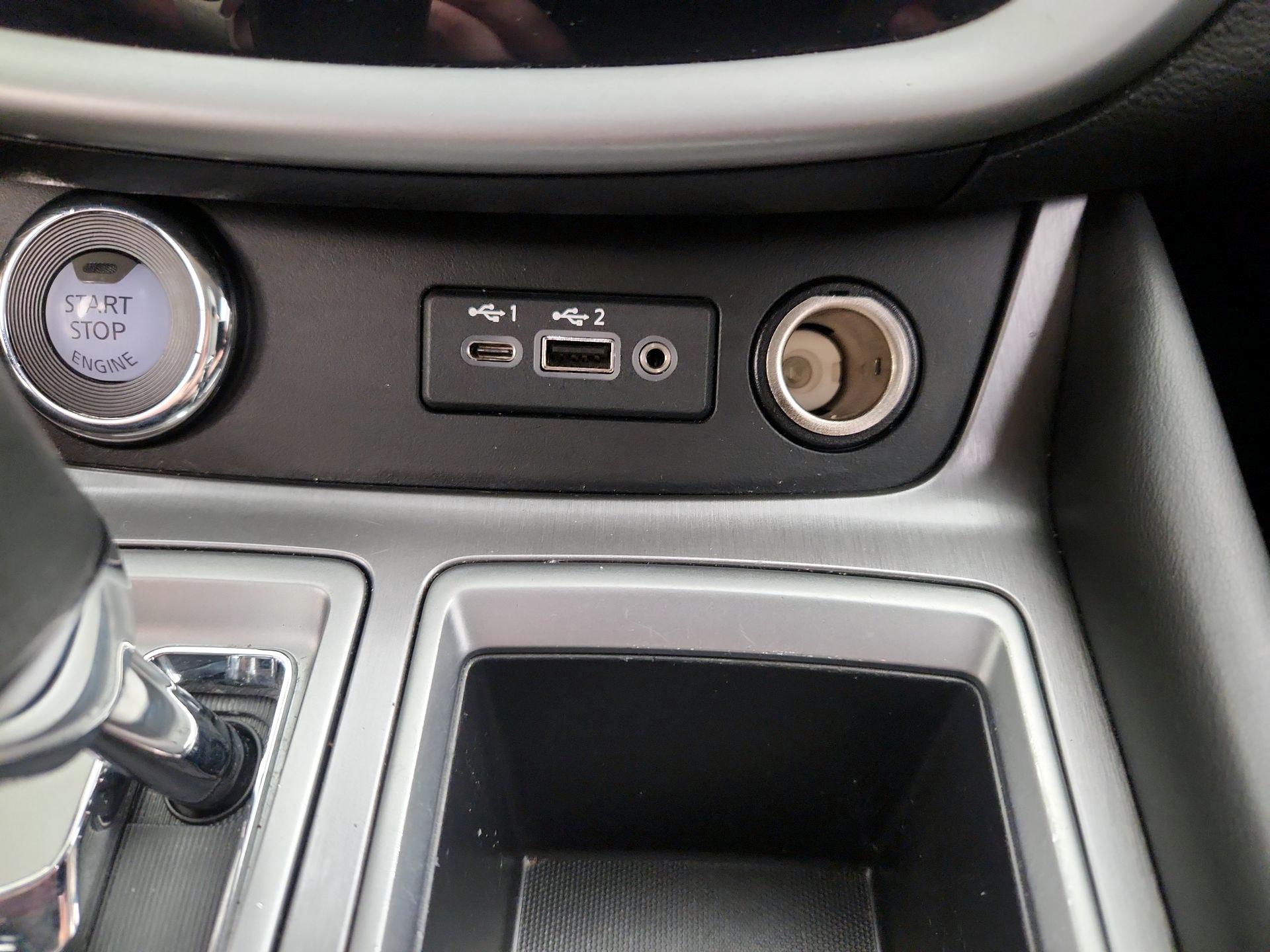 Thumbnail: 2019 Nissan Murano - 18