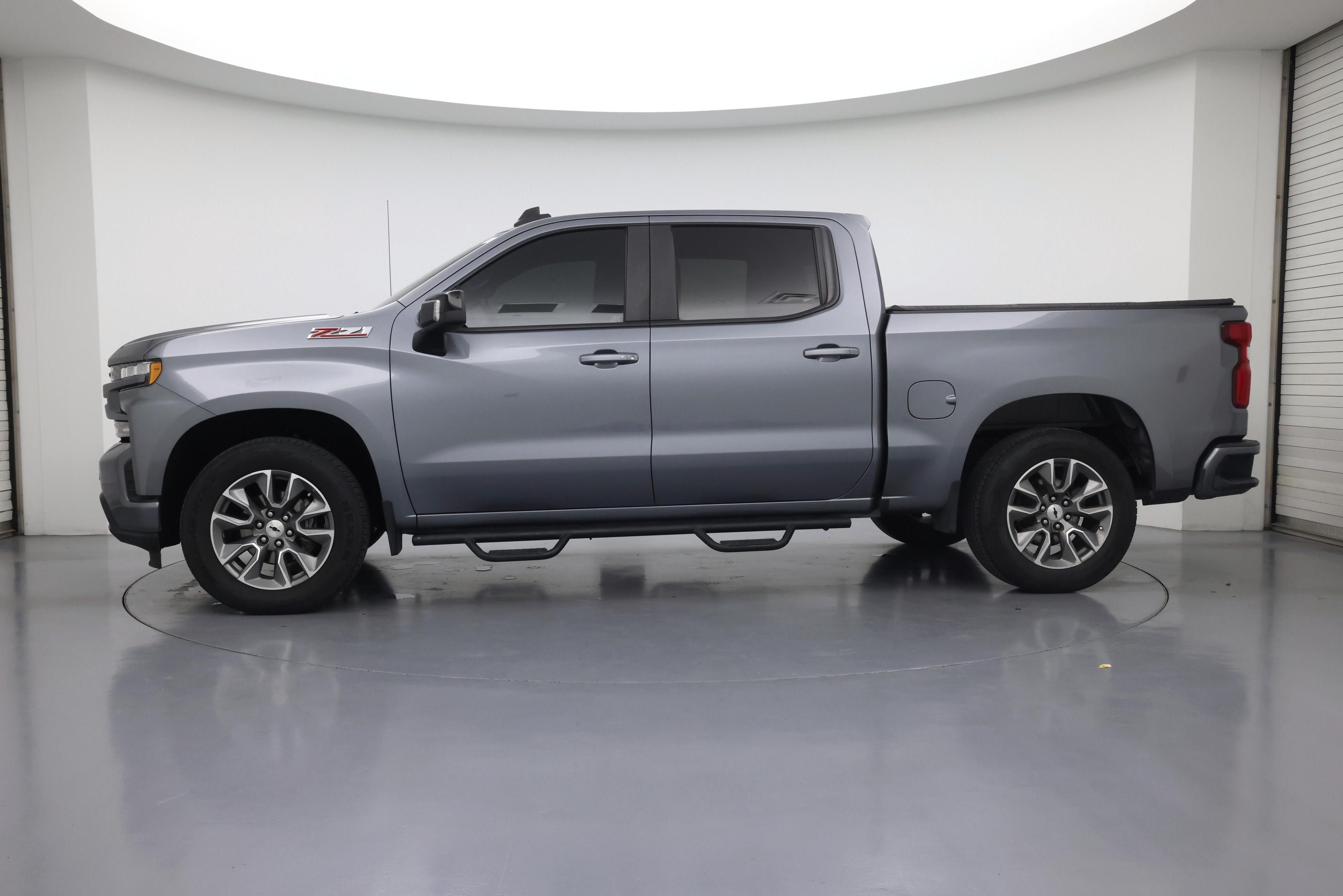 Thumbnail: 2020 Chevrolet Silverado 1500 - 3