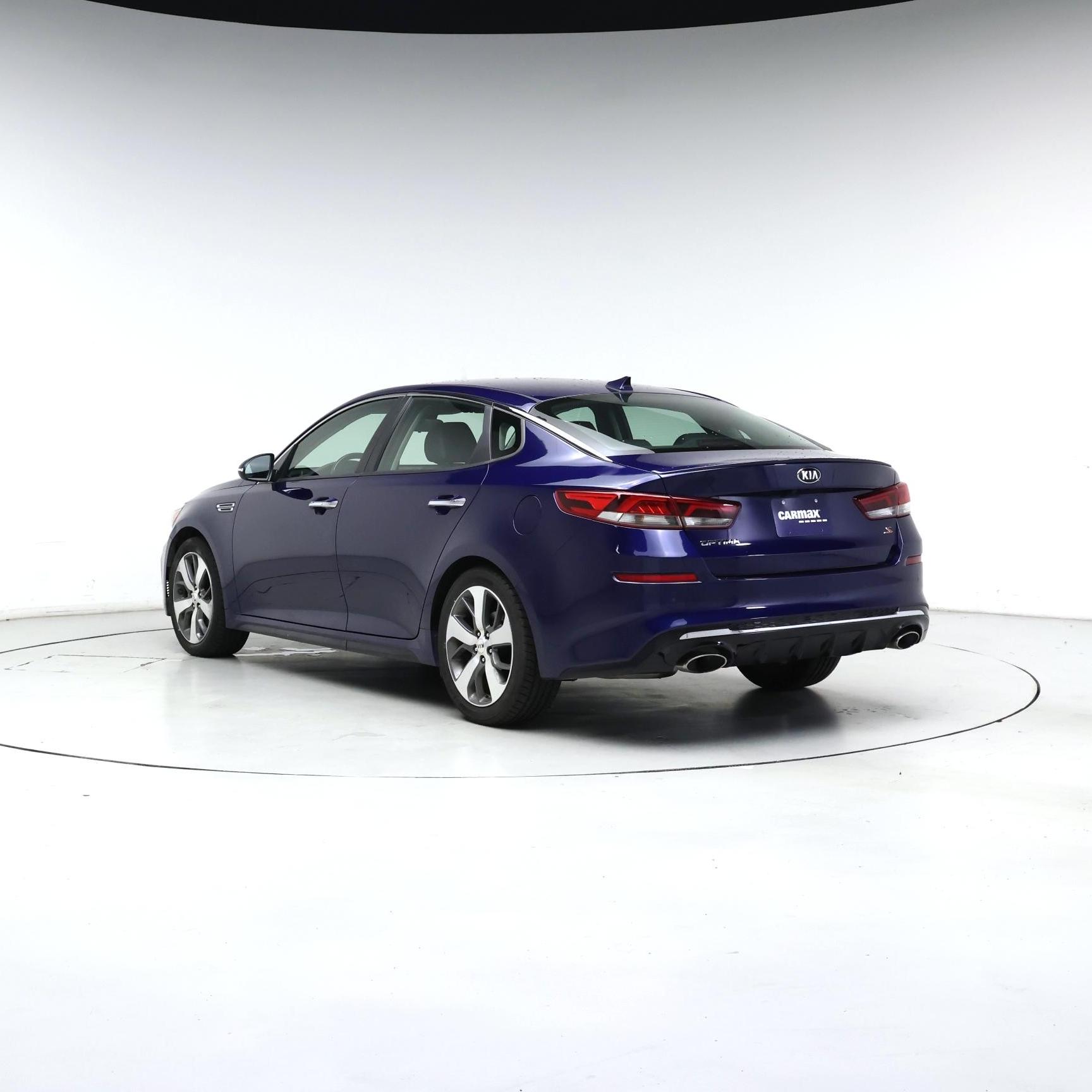 Thumbnail: 2020 Kia Optima - 2