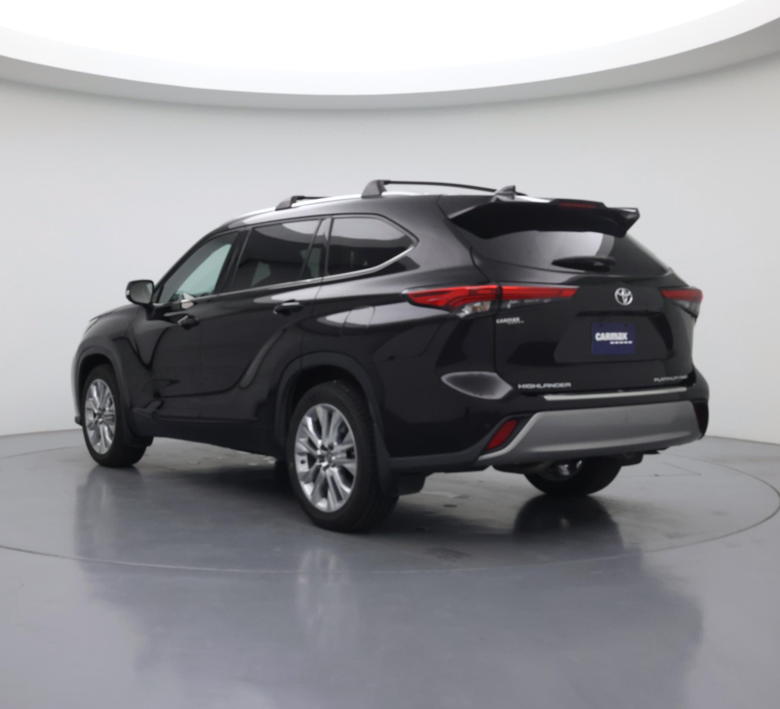 Thumbnail: 2021 Toyota Highlander - 2