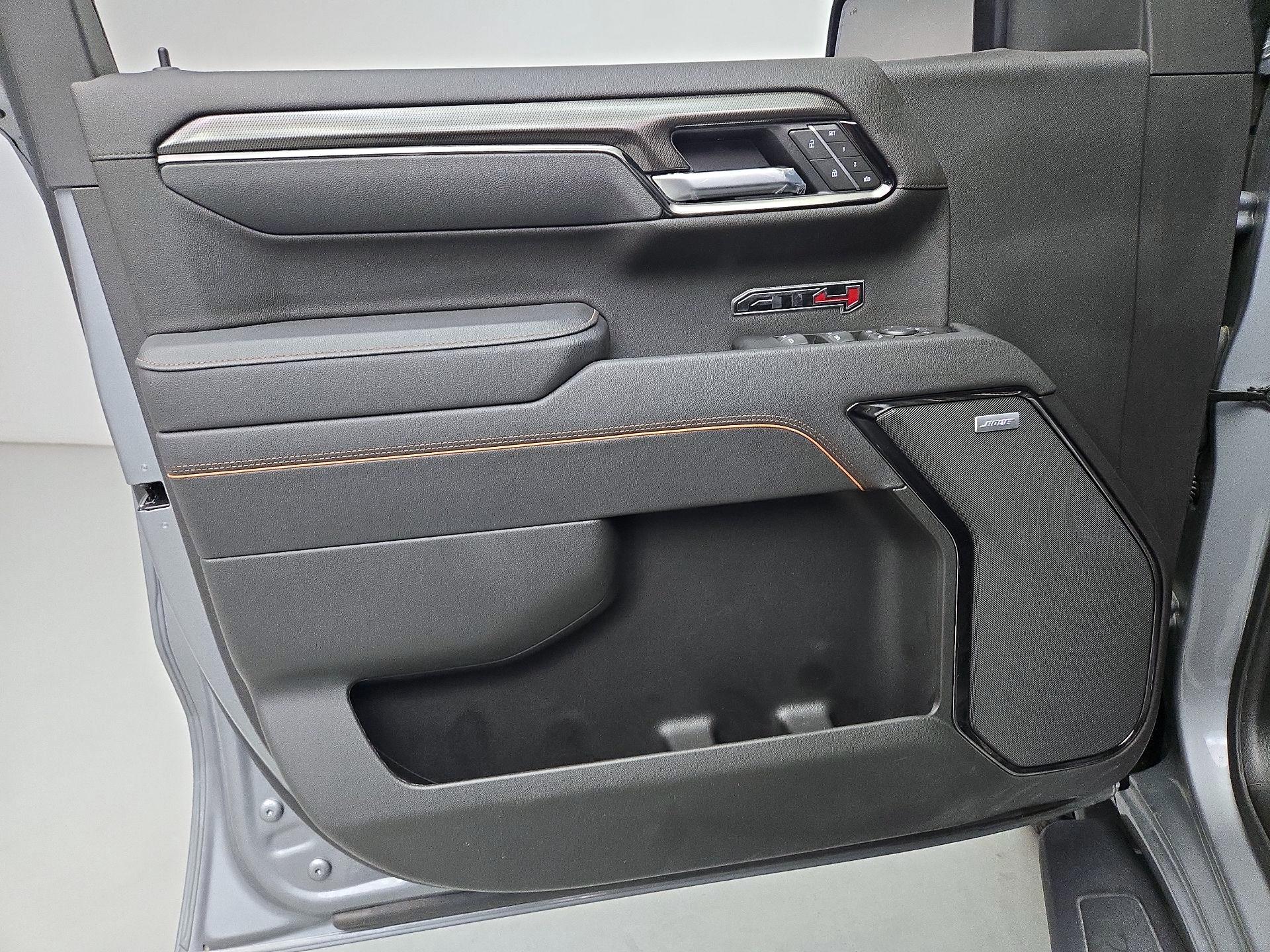 Thumbnail: 2025 GMC Sierra 1500 - 12