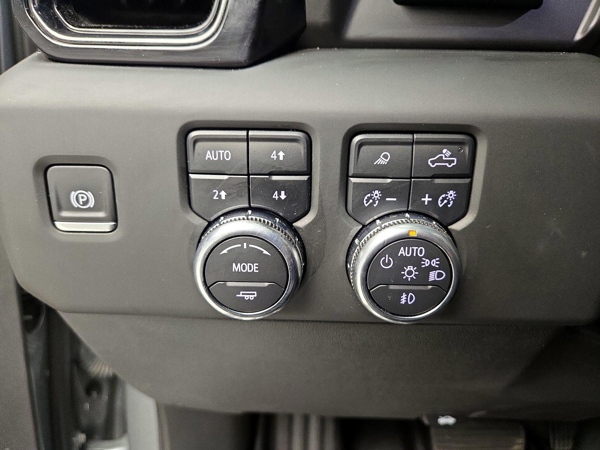 Thumbnail: 2025 GMC Sierra 1500 - 13