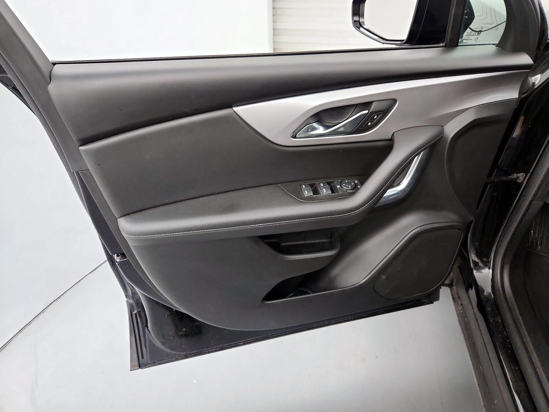 Thumbnail: 2021 Chevrolet Blazer - 12