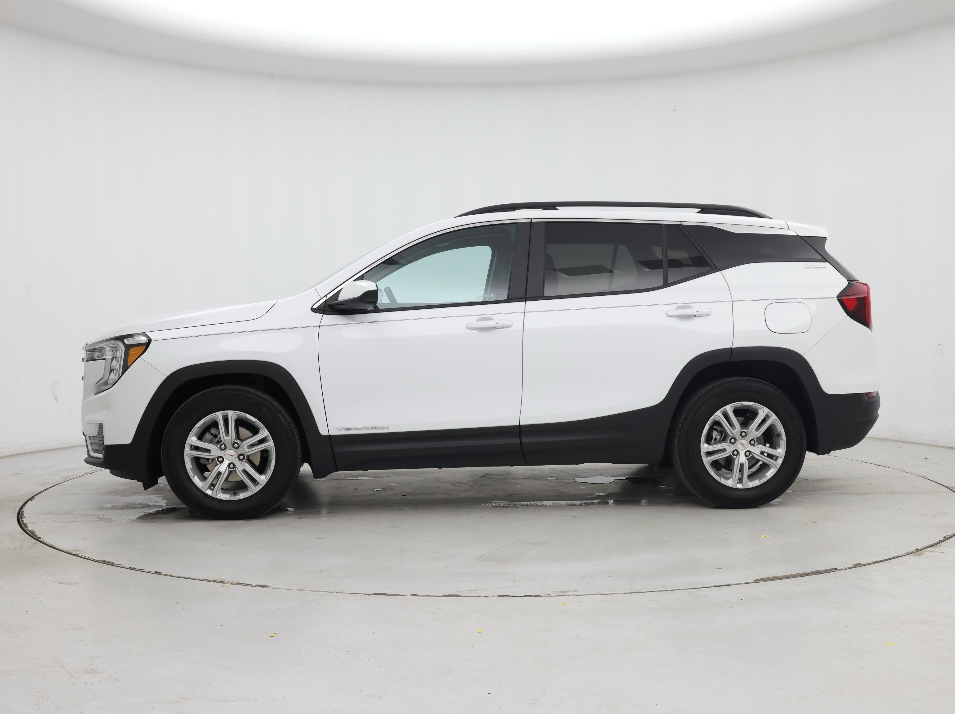 Thumbnail: 2023 GMC Terrain - 3