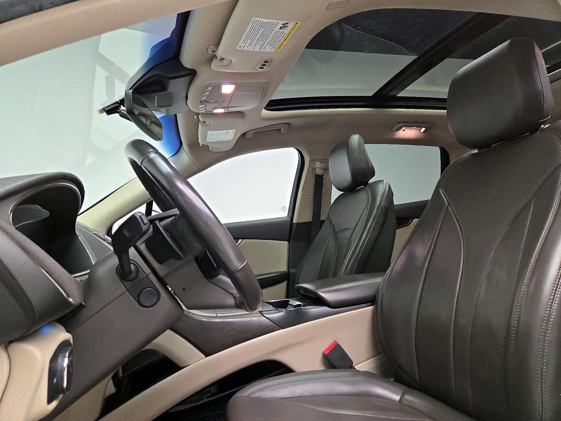 Thumbnail: 2020 Lincoln Nautilus - 20