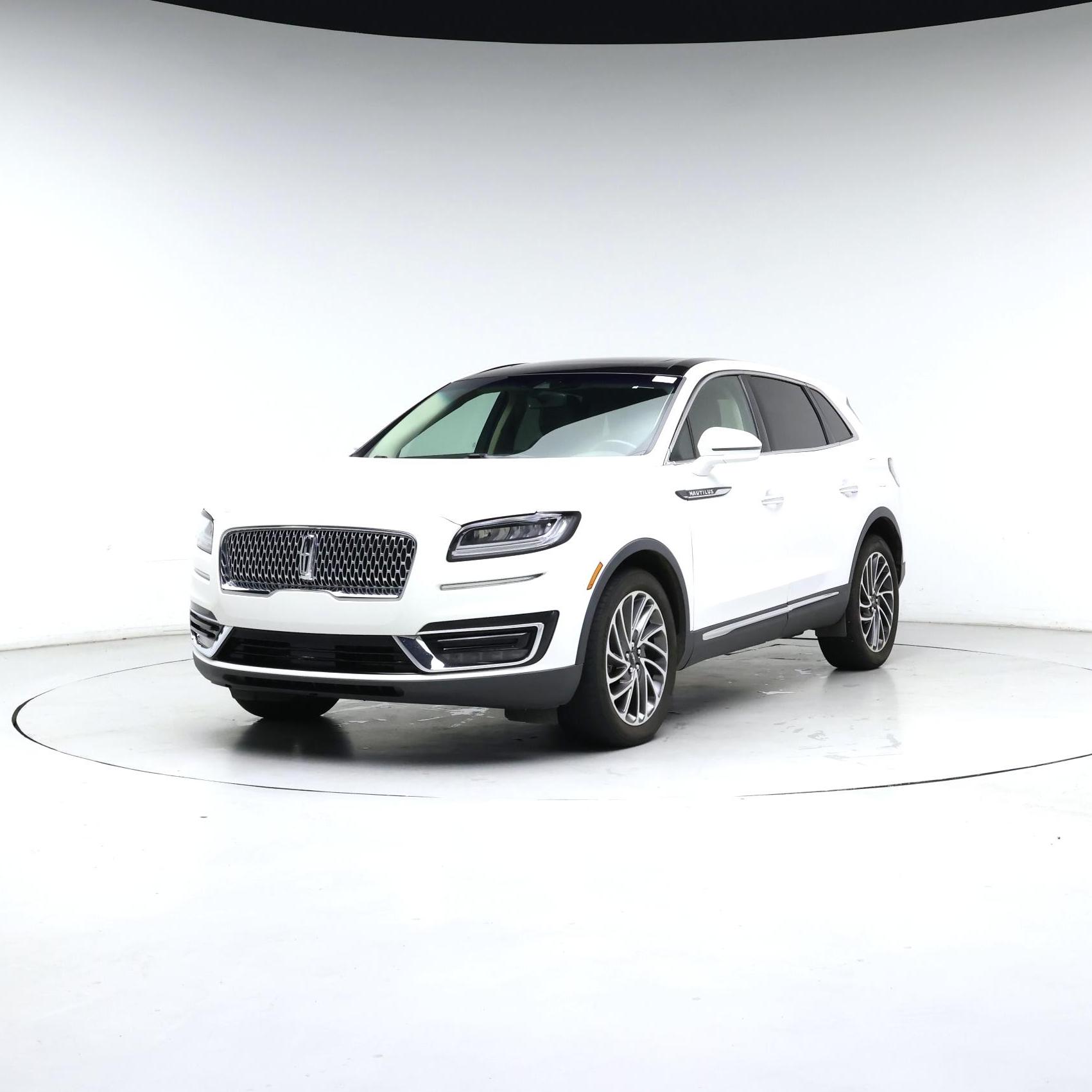 Thumbnail: 2020 Lincoln Nautilus - 4