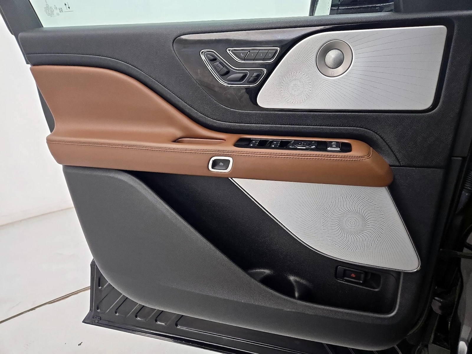 2023 Lincoln Aviator Reserve - Photo 13
