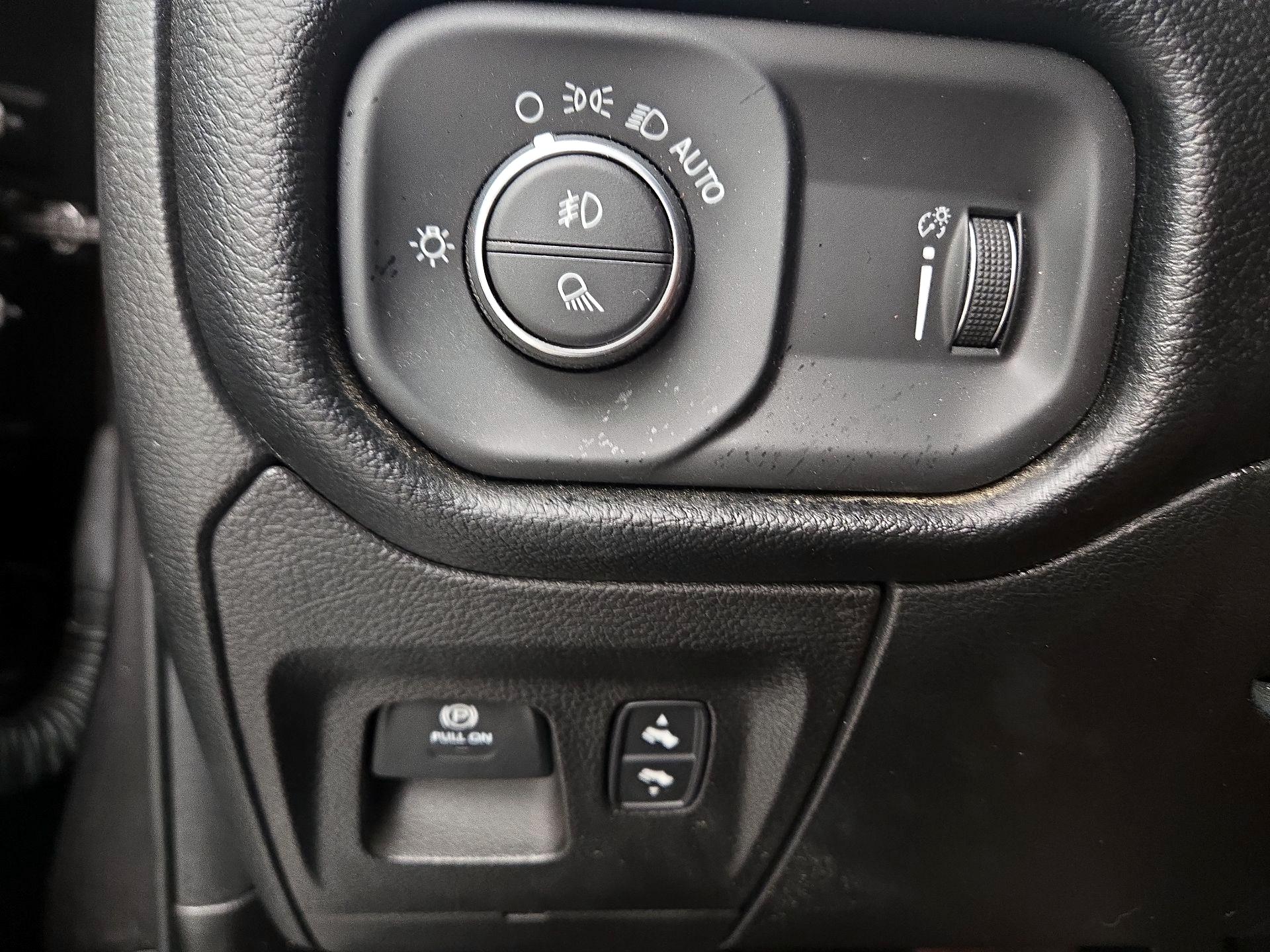 Thumbnail: 2022 RAM 1500 - 13