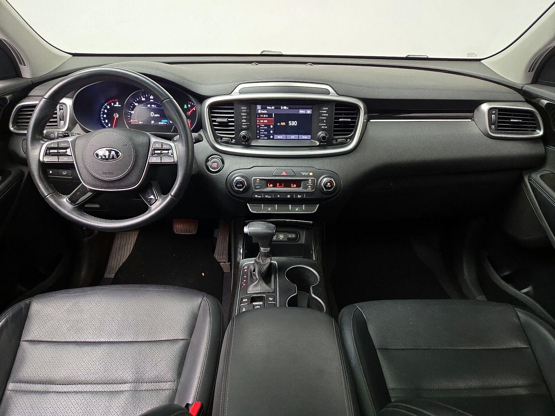 Thumbnail: 2020 Kia Sorento - 9