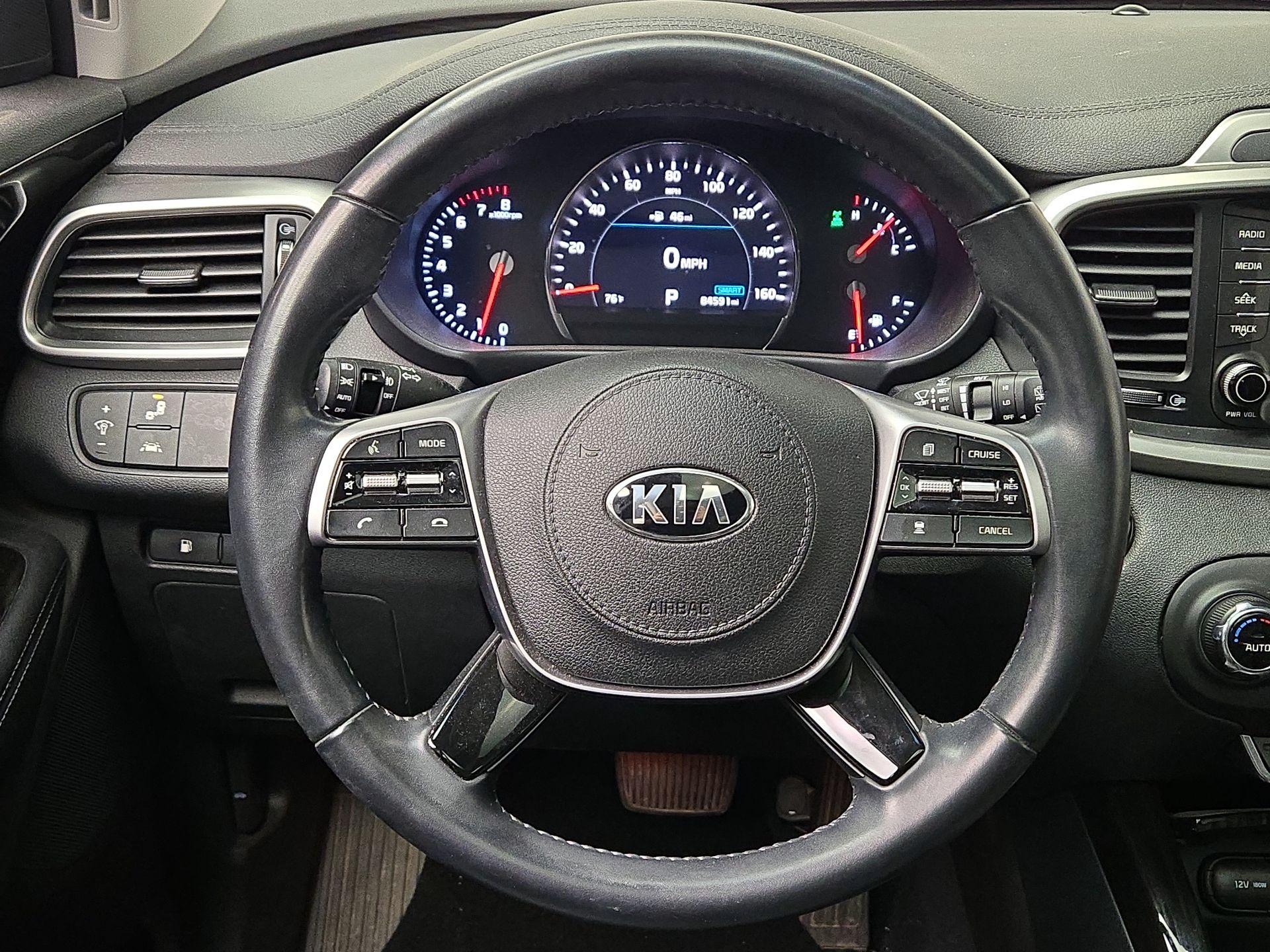 Thumbnail: 2020 Kia Sorento - 10