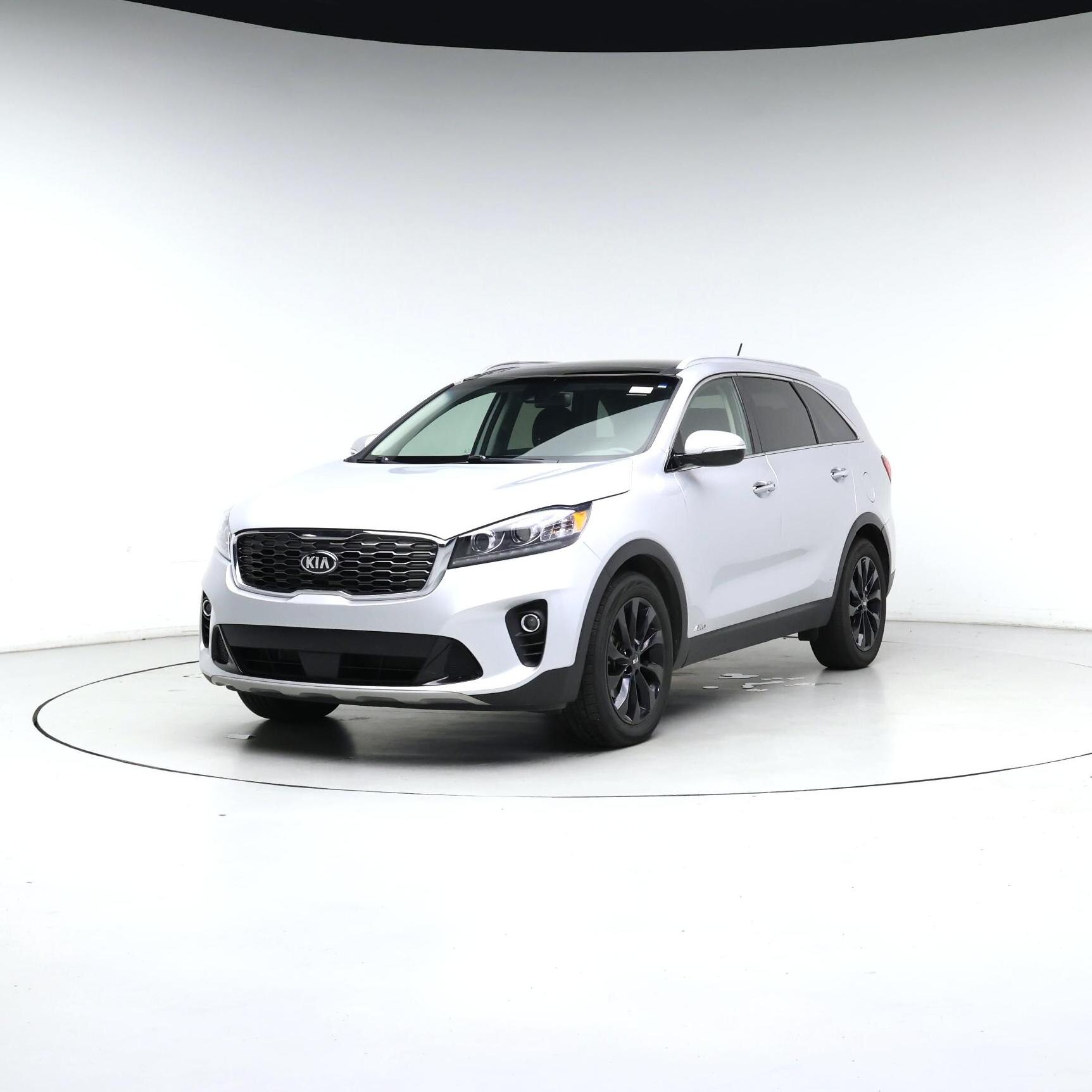 Thumbnail: 2020 Kia Sorento - 4