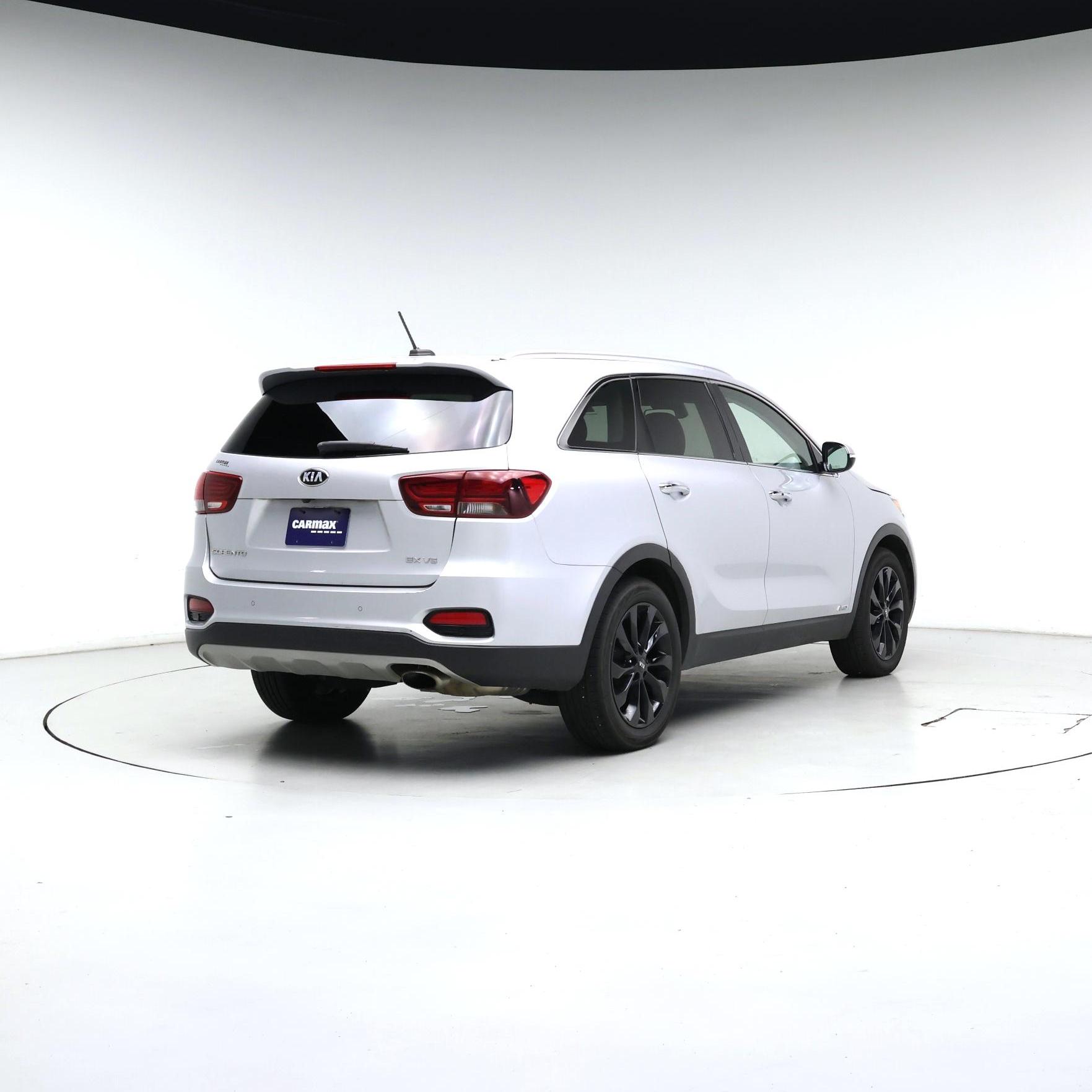 Thumbnail: 2020 Kia Sorento - 8