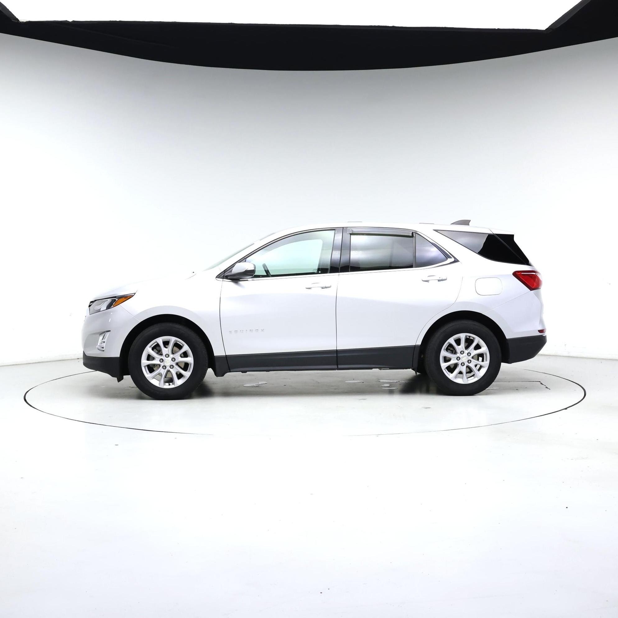 Thumbnail: 2019 Chevrolet Equinox - 3