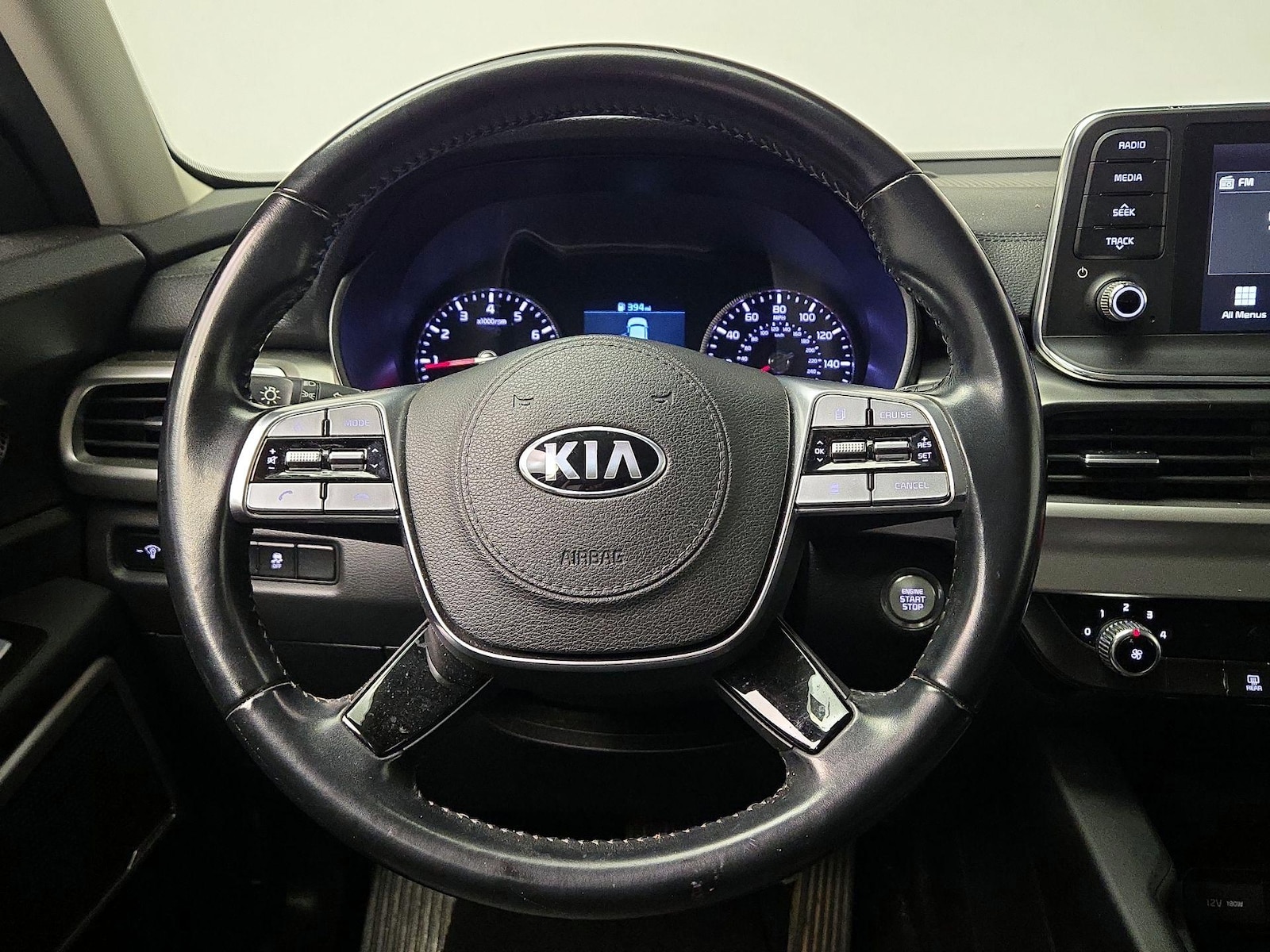2020 Kia Telluride LX - Photo 11