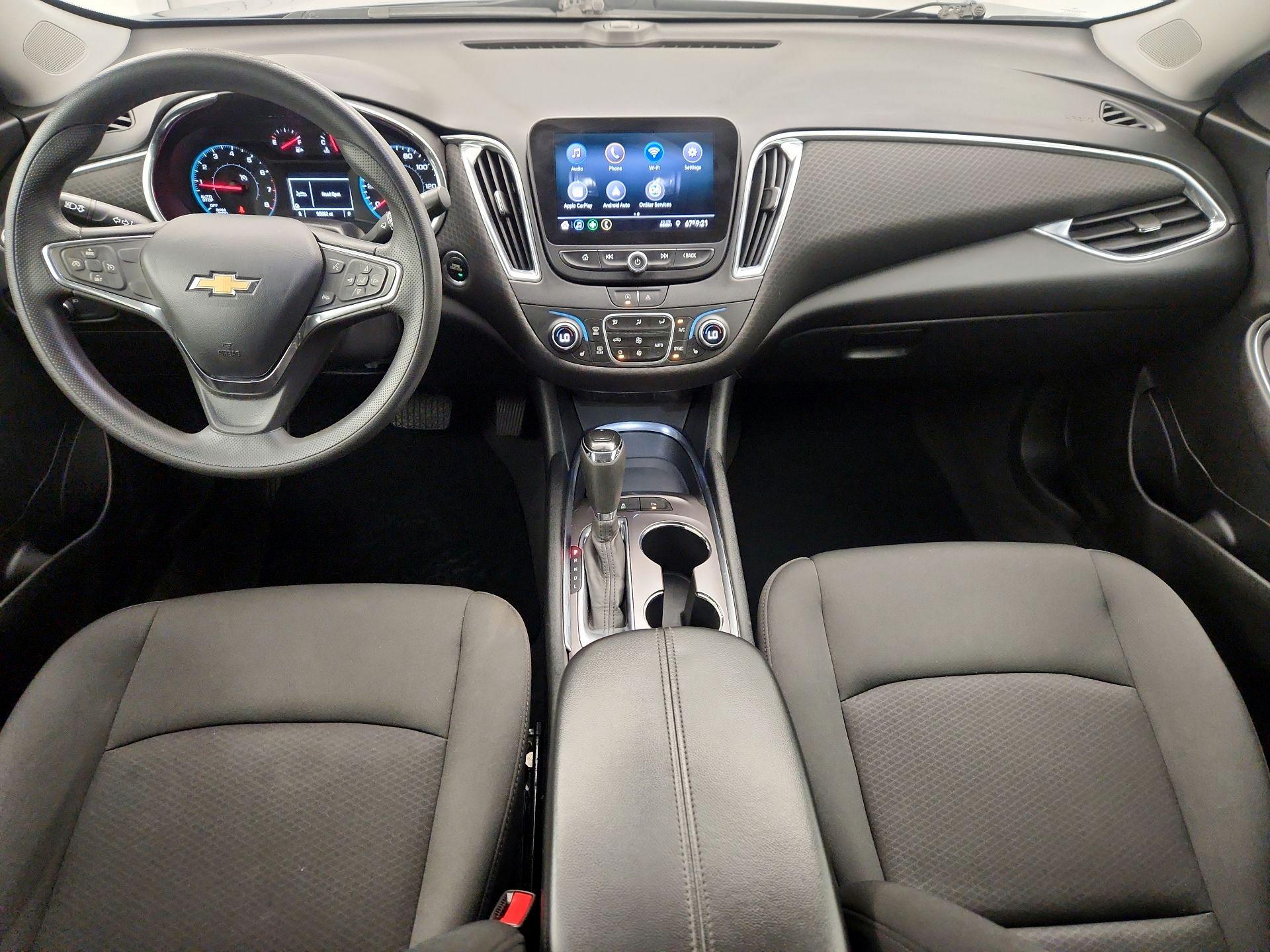 Thumbnail: 2020 Chevrolet Malibu - 9