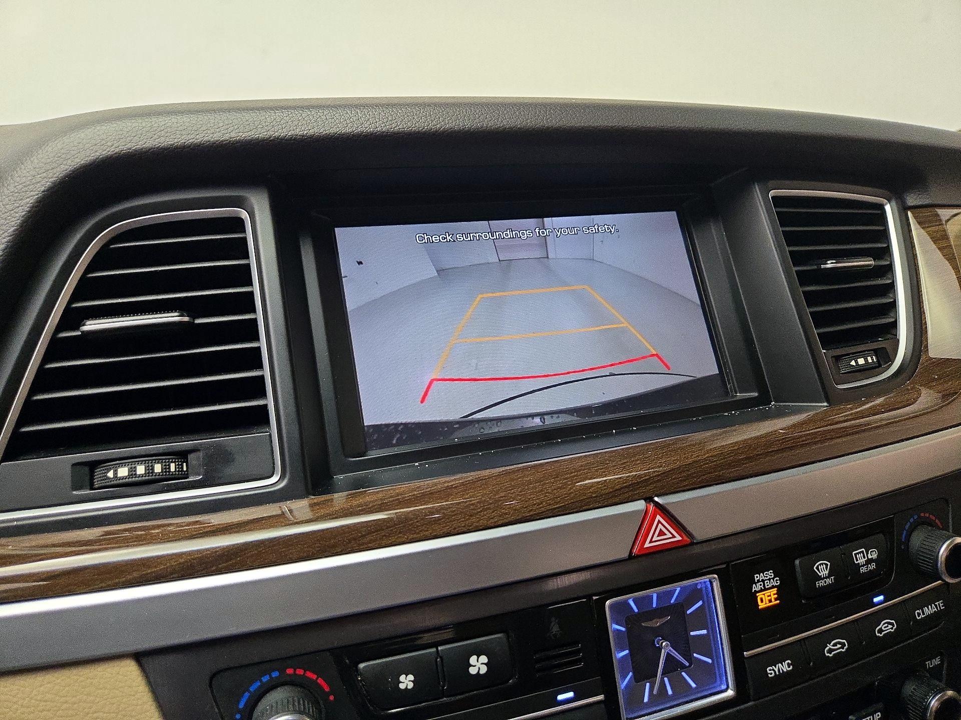 Thumbnail: 2018 Genesis G80 - 15